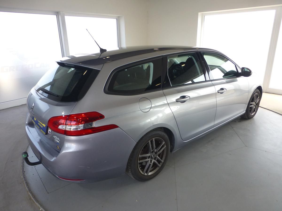 Peugeot 308, 1,6HDI*NAVIGACE**PARKS**TAŽNÉ - fotka 5