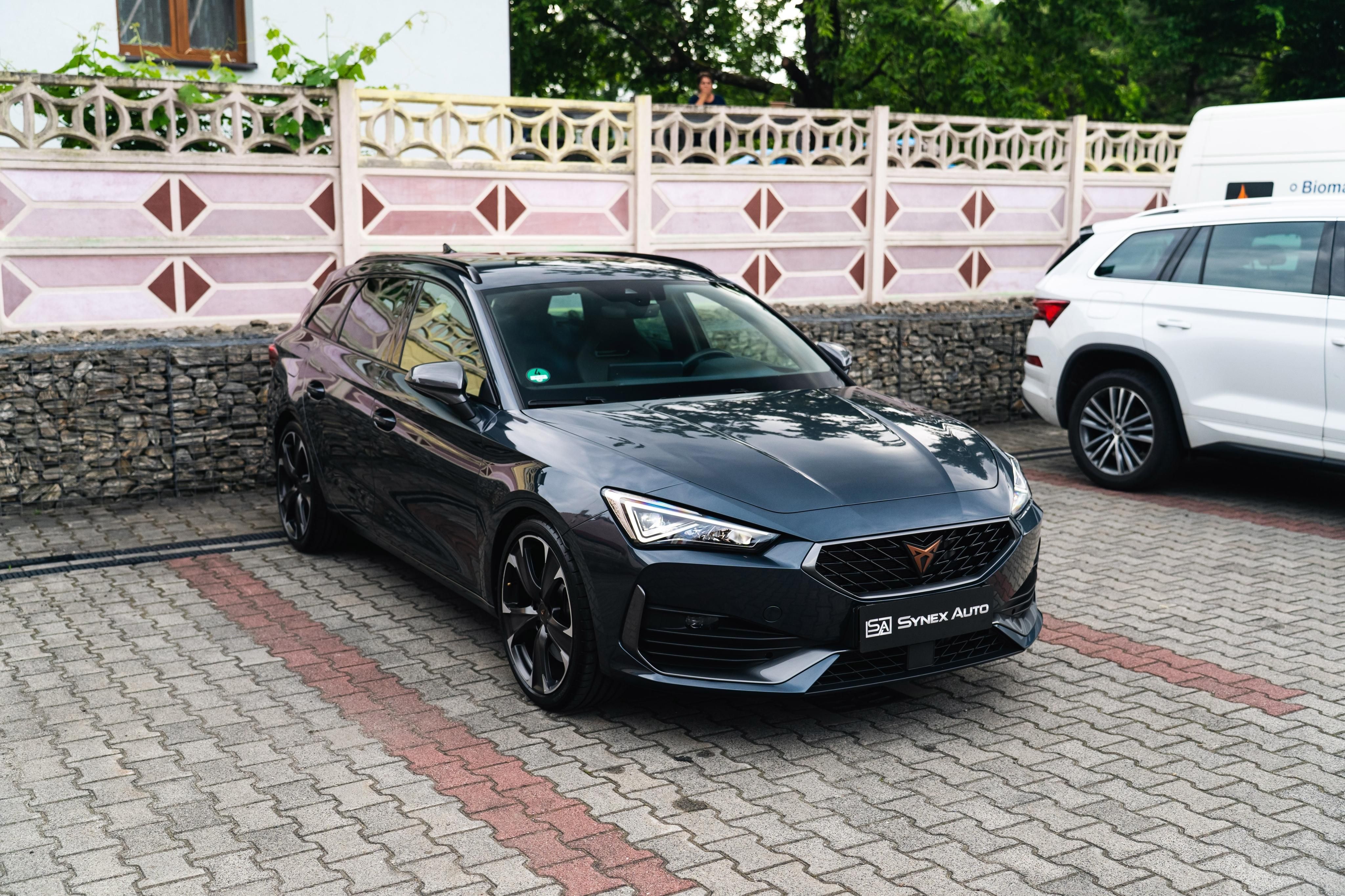 Cupra Leon, ST 180kW DSG /LED/DCC/ACC/DPH - fotka 5
