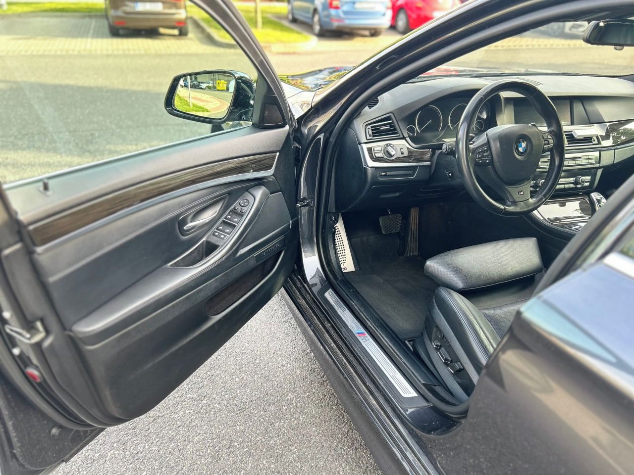 BMW Řada 5, 535d, webasto 230 kw - fotka 3