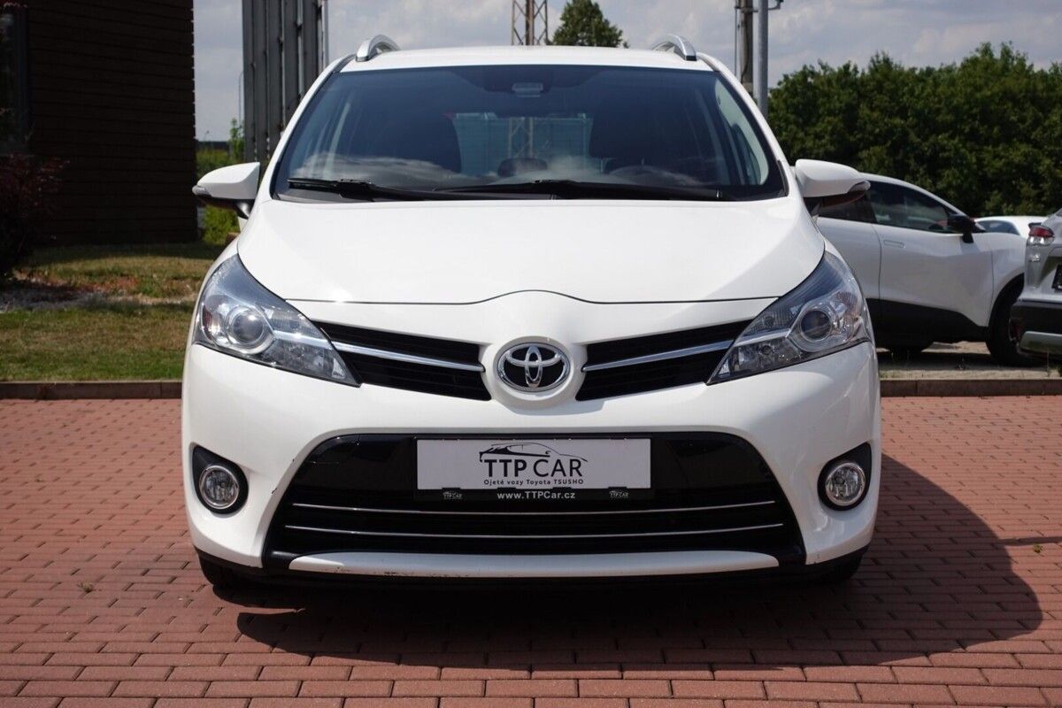 Toyota Verso, 1,8VVTi 108kW Active Trend - fotka 2