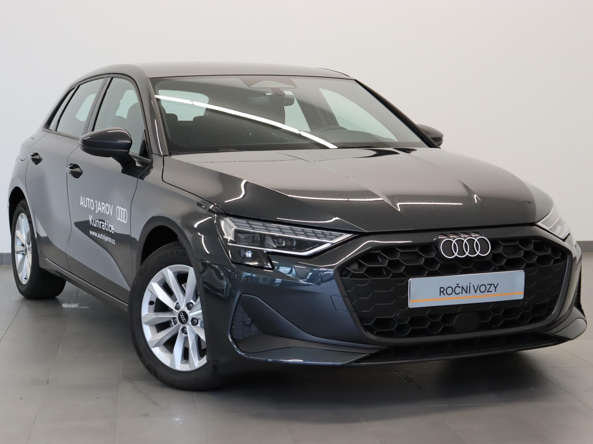 Audi A3, Spb 35 TFSI Stronic - fotka 6