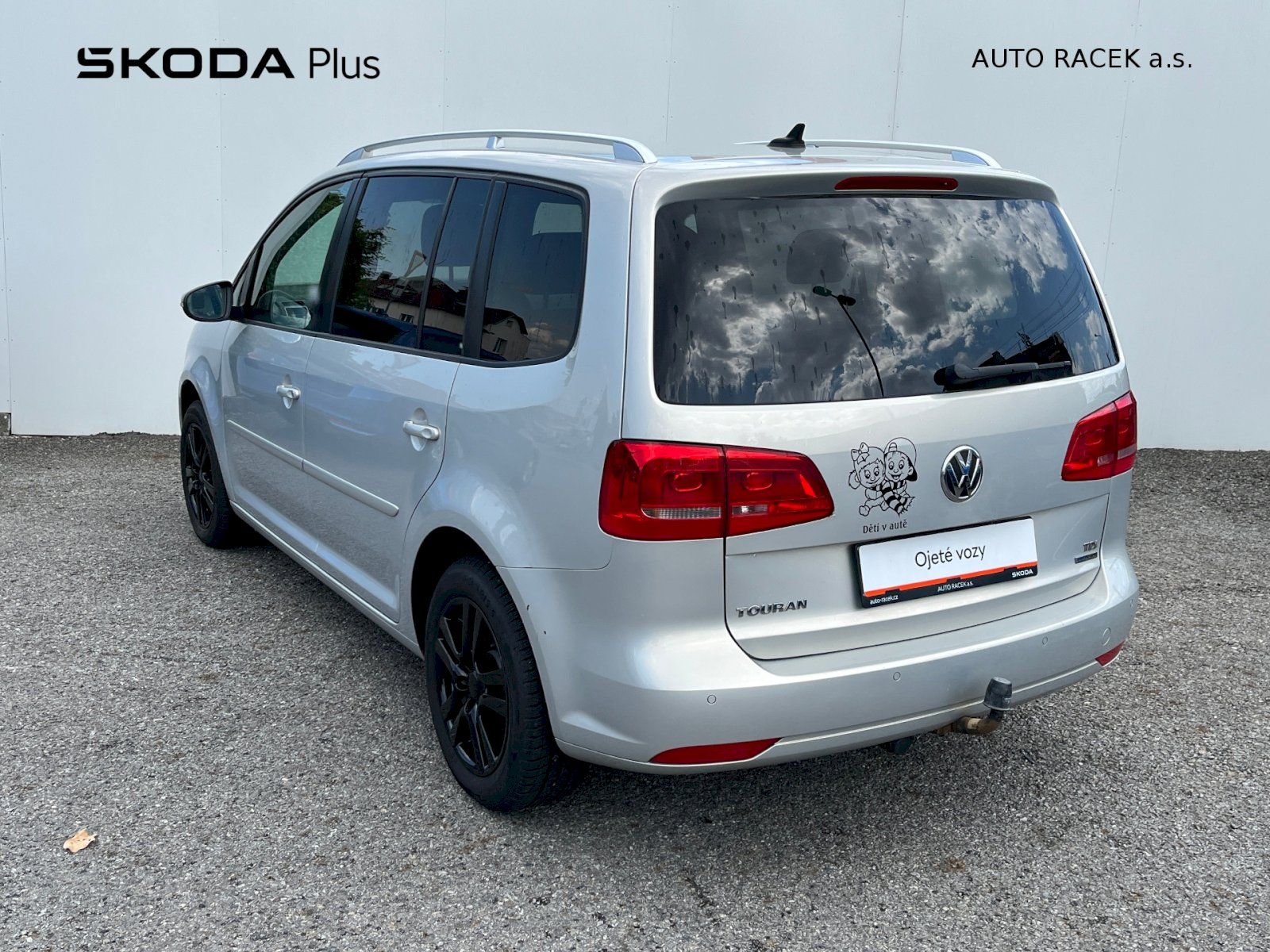 Volkswagen Touran, 1.6 TDI DPF Comfortline - fotka 2