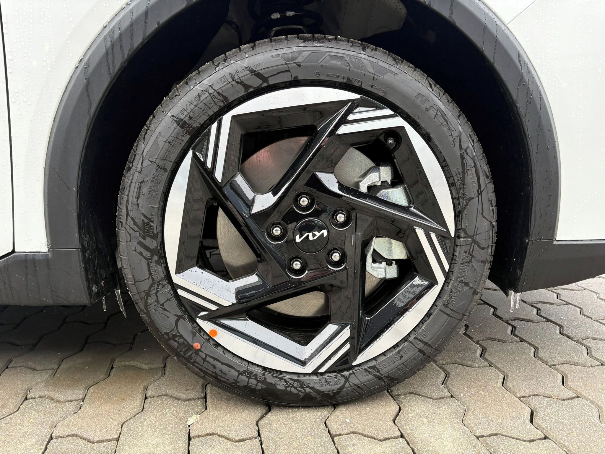 Kia K4, SW 1,6 T-GDi GPF 7DCT TOP 132 - fotka 4
