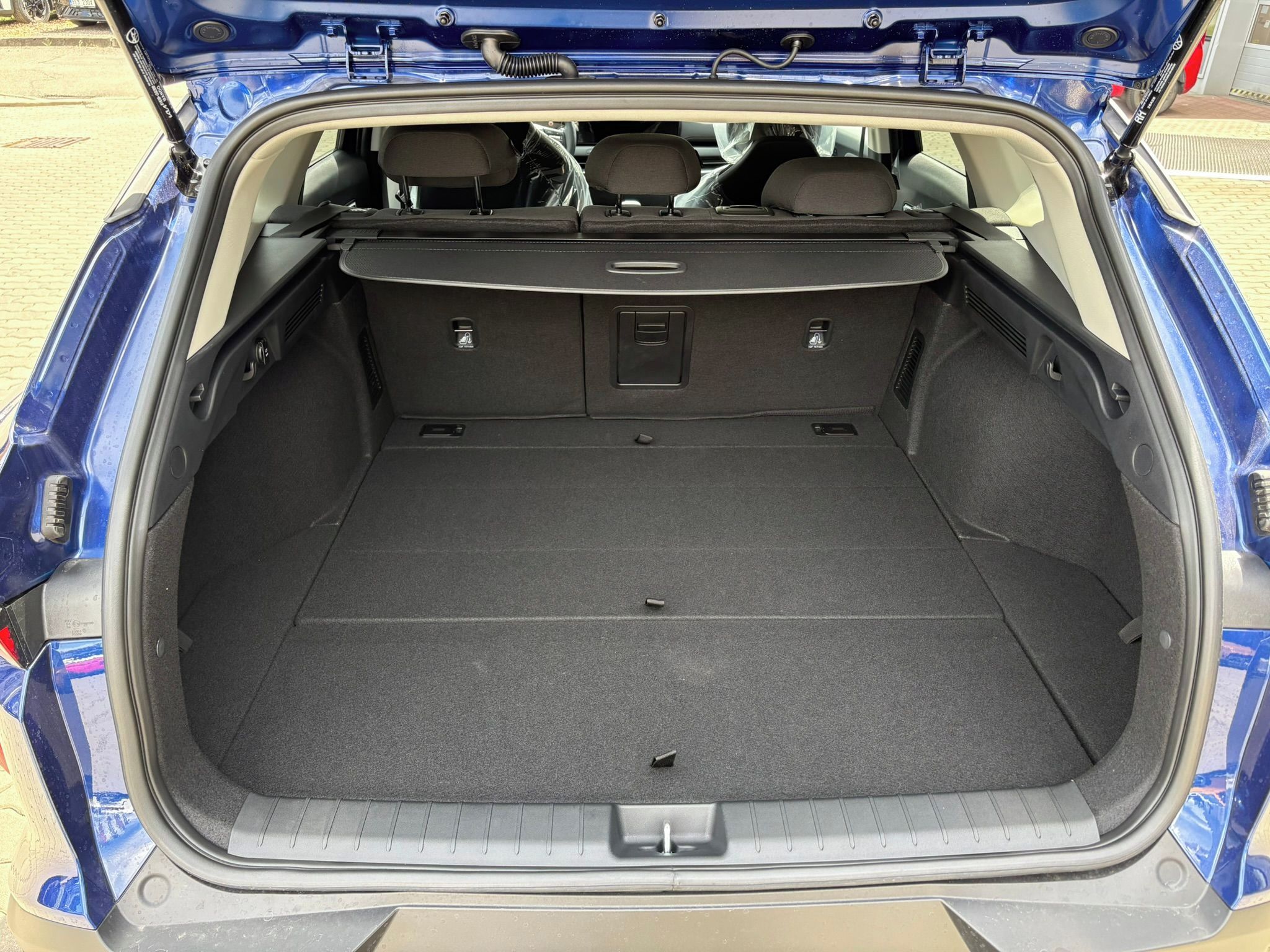 Kia K4, SW 1,6 T-GDi GPF 7DCT EXCLUSIV - fotka 4