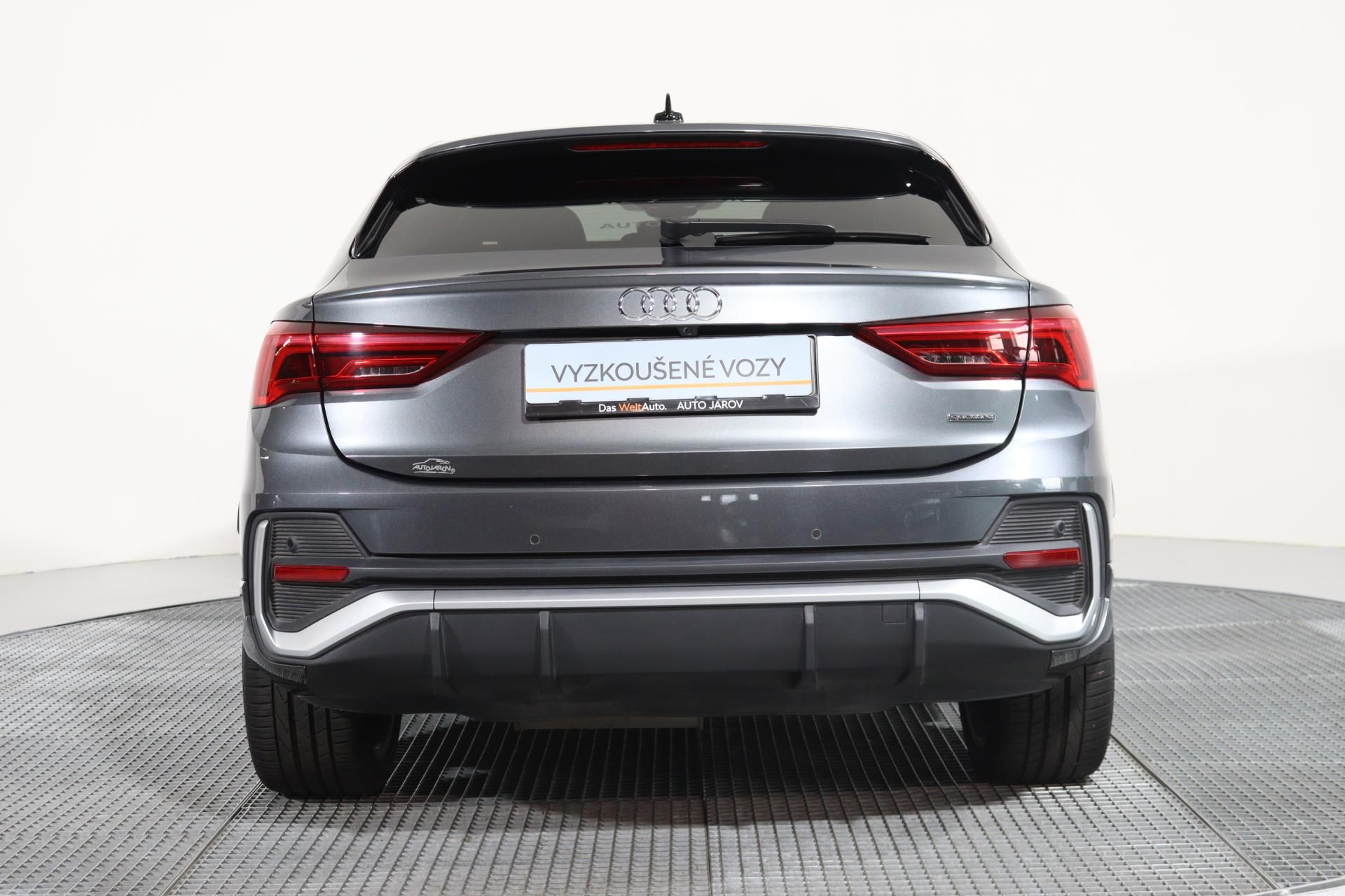 Audi Q3, SB Sline 35 TDI 110 KW quattro - fotka 6