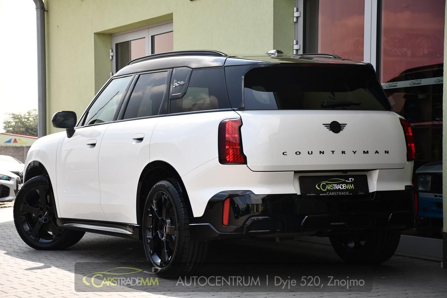 Mini Countryman, D 2,0D JCW ČR 1.MAJ - fotka 3