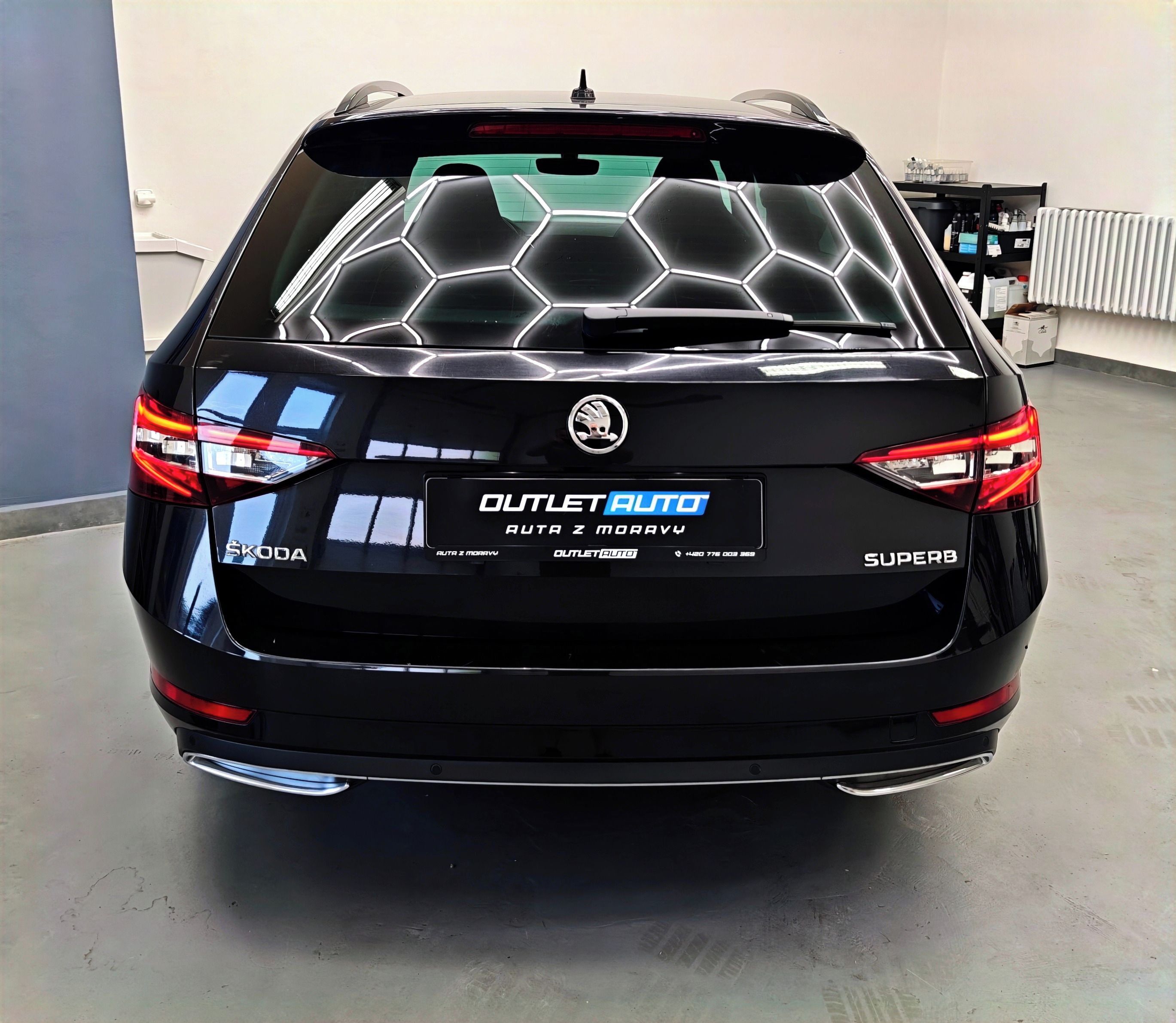 Škoda Superb, SPORTLINE 2.0TDI 110KW,DSG,DPH - fotka 5