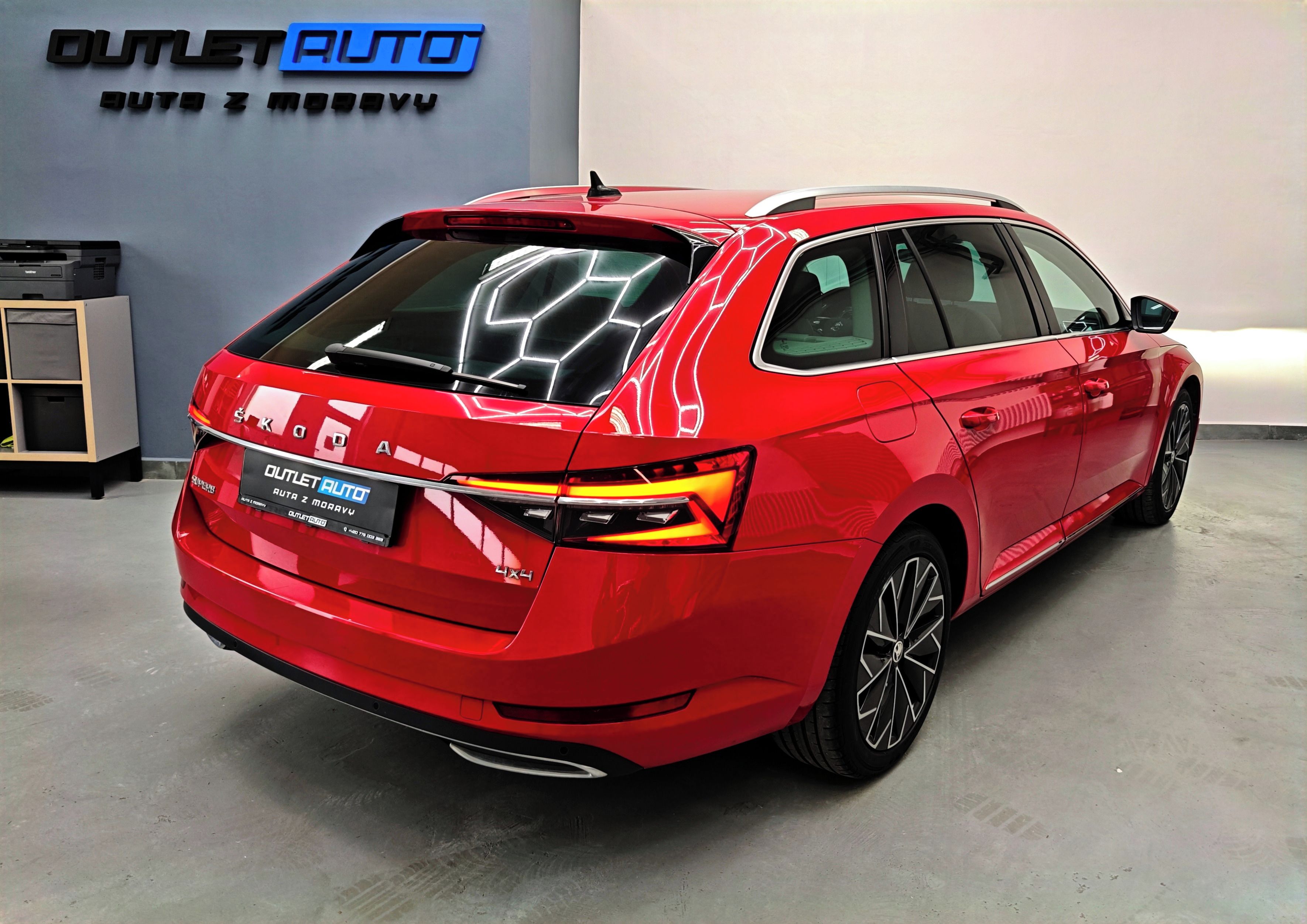 Škoda Superb, L&K,2.0 TDI 147KW DSG,4x4, DPH - fotka 4