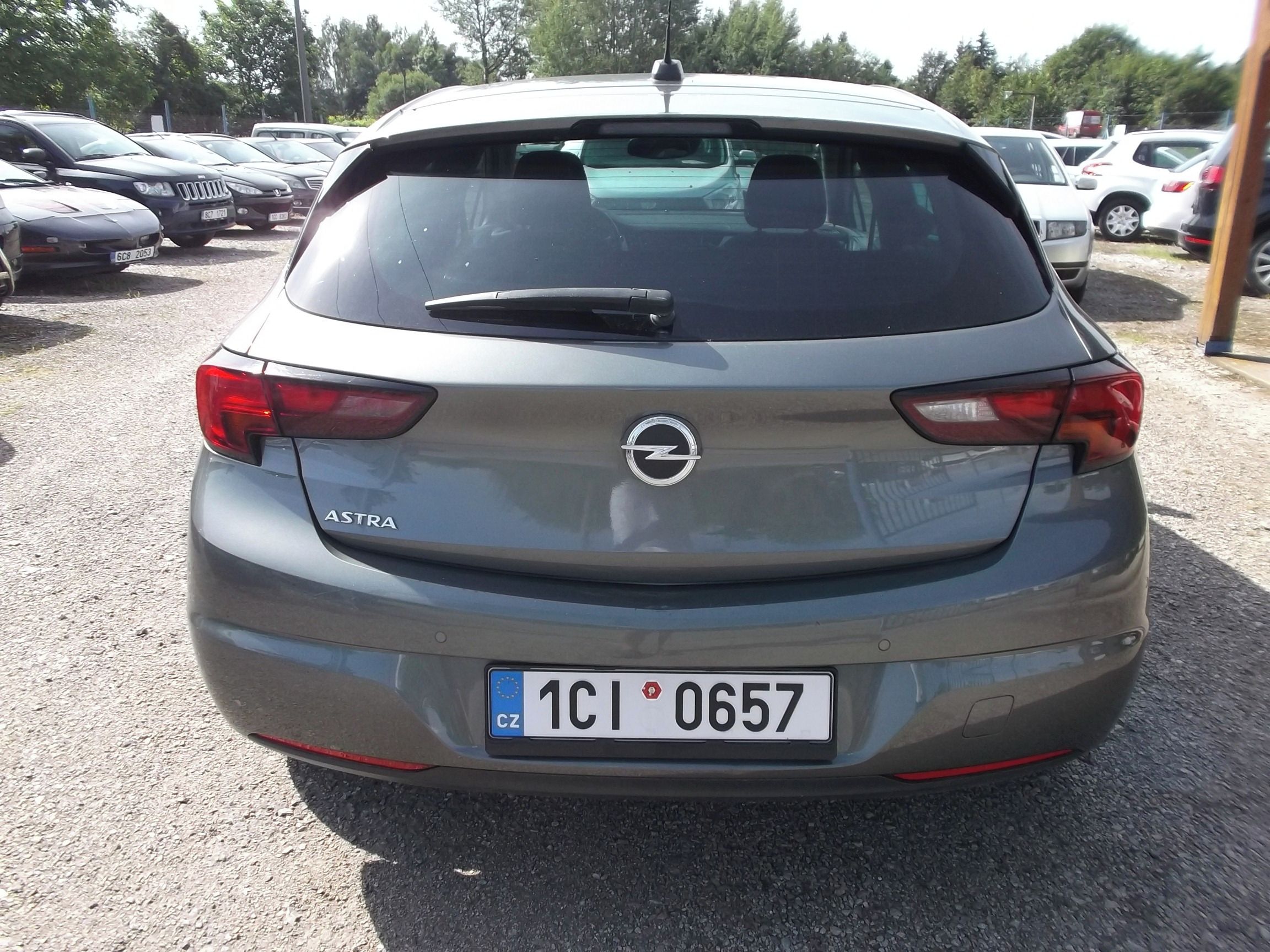 Opel Astra, 1.4 Turbo - fotka 3