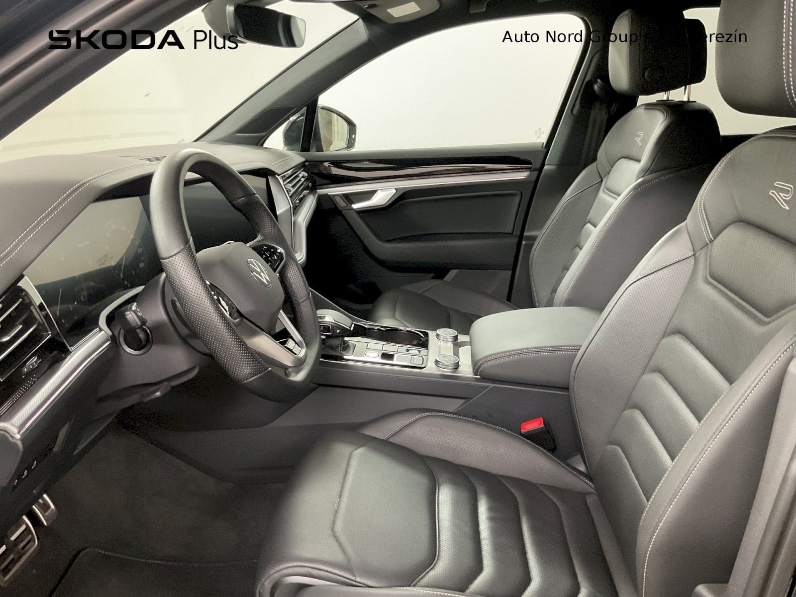 Volkswagen Touareg, R-LINE V6 3,0 TDI 4MOT 8TT - fotka 5