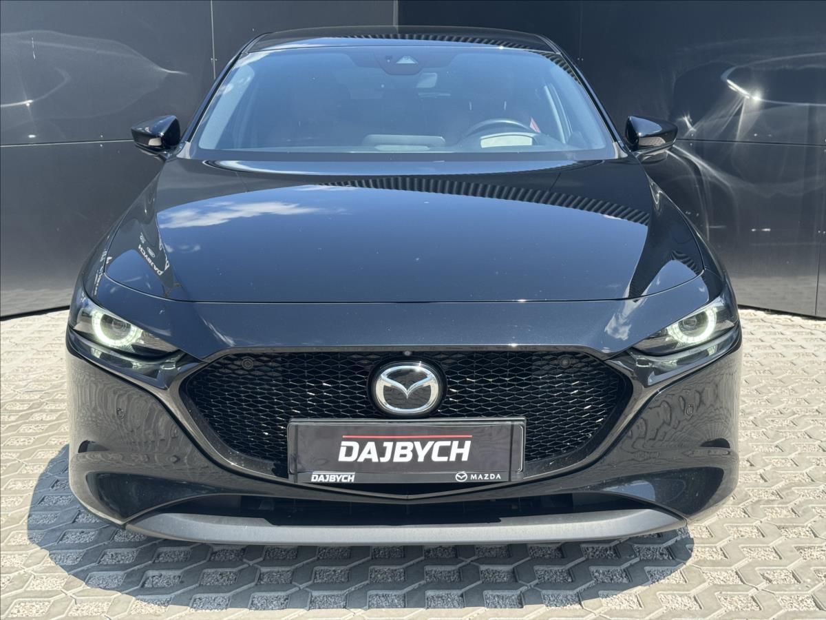 Mazda 3, 2,0 Skyactiv-X 132kW GT+ - fotka 4