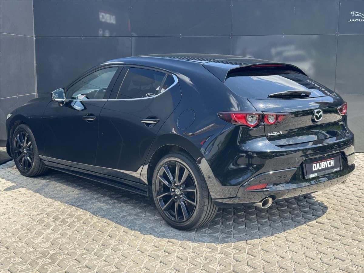 Mazda 3, 2,0 Skyactiv-X 132kW GT+ - fotka 6