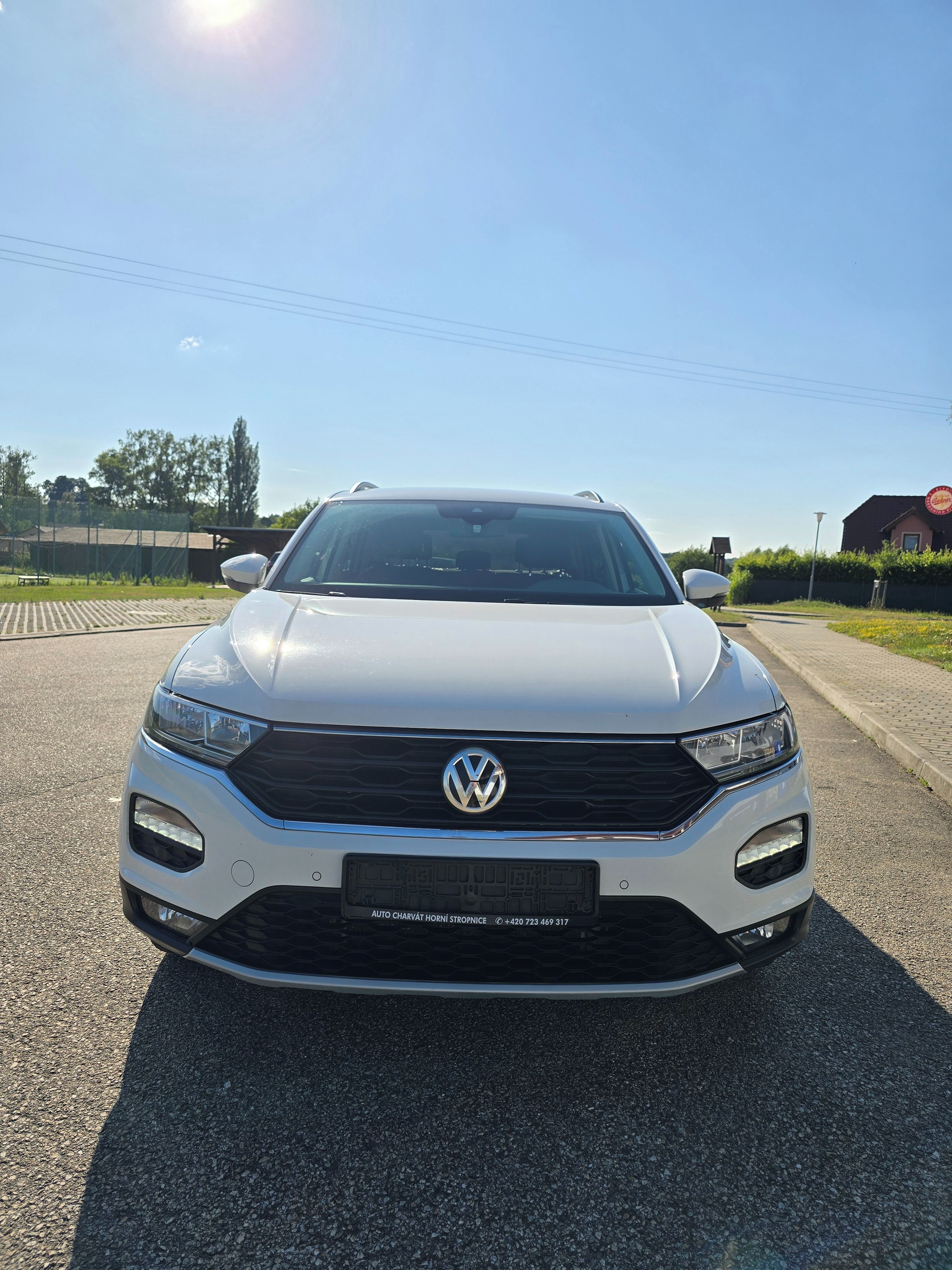 Volkswagen T-Roc, 1.0 TSI Desing 85 kW - fotka 2