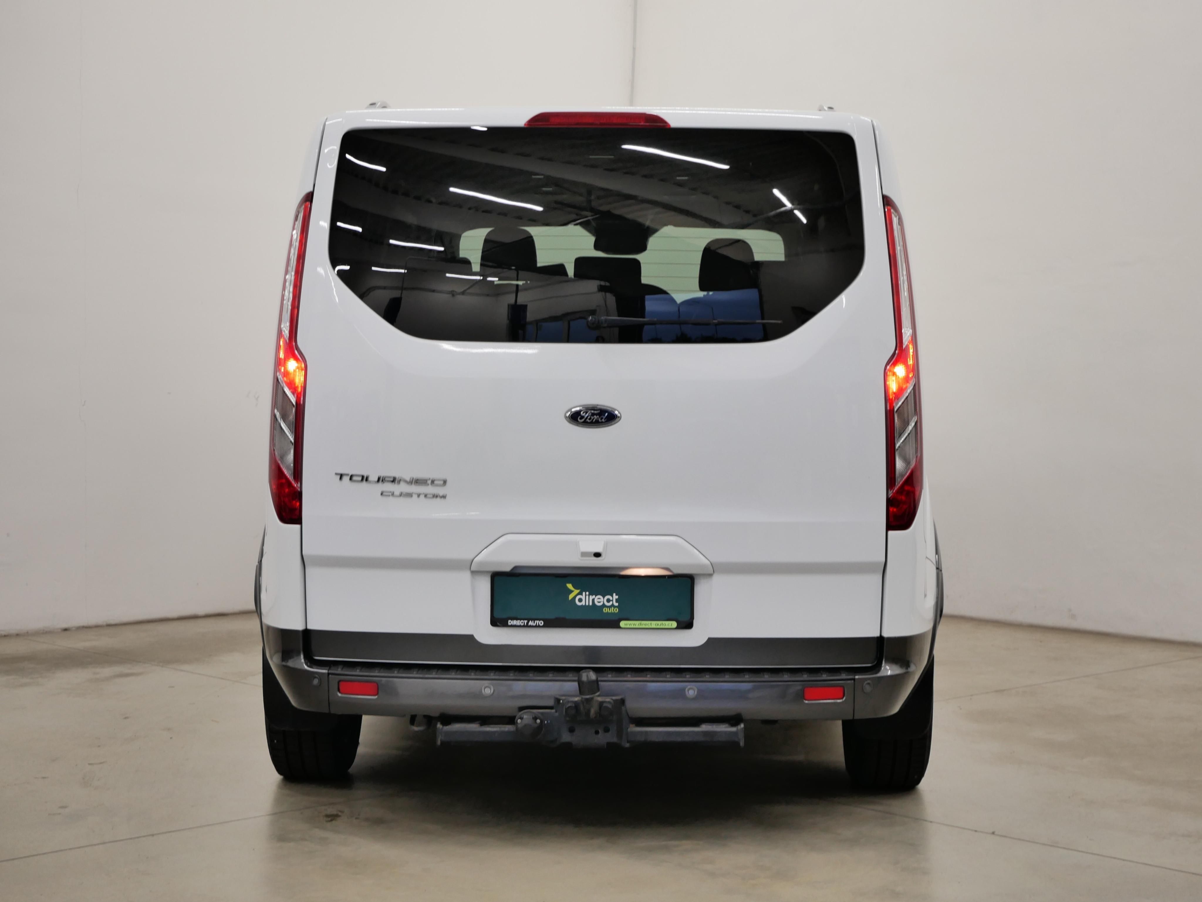 Ford Tourneo Custom, 2.0 TDCI 125 kW - fotka 6