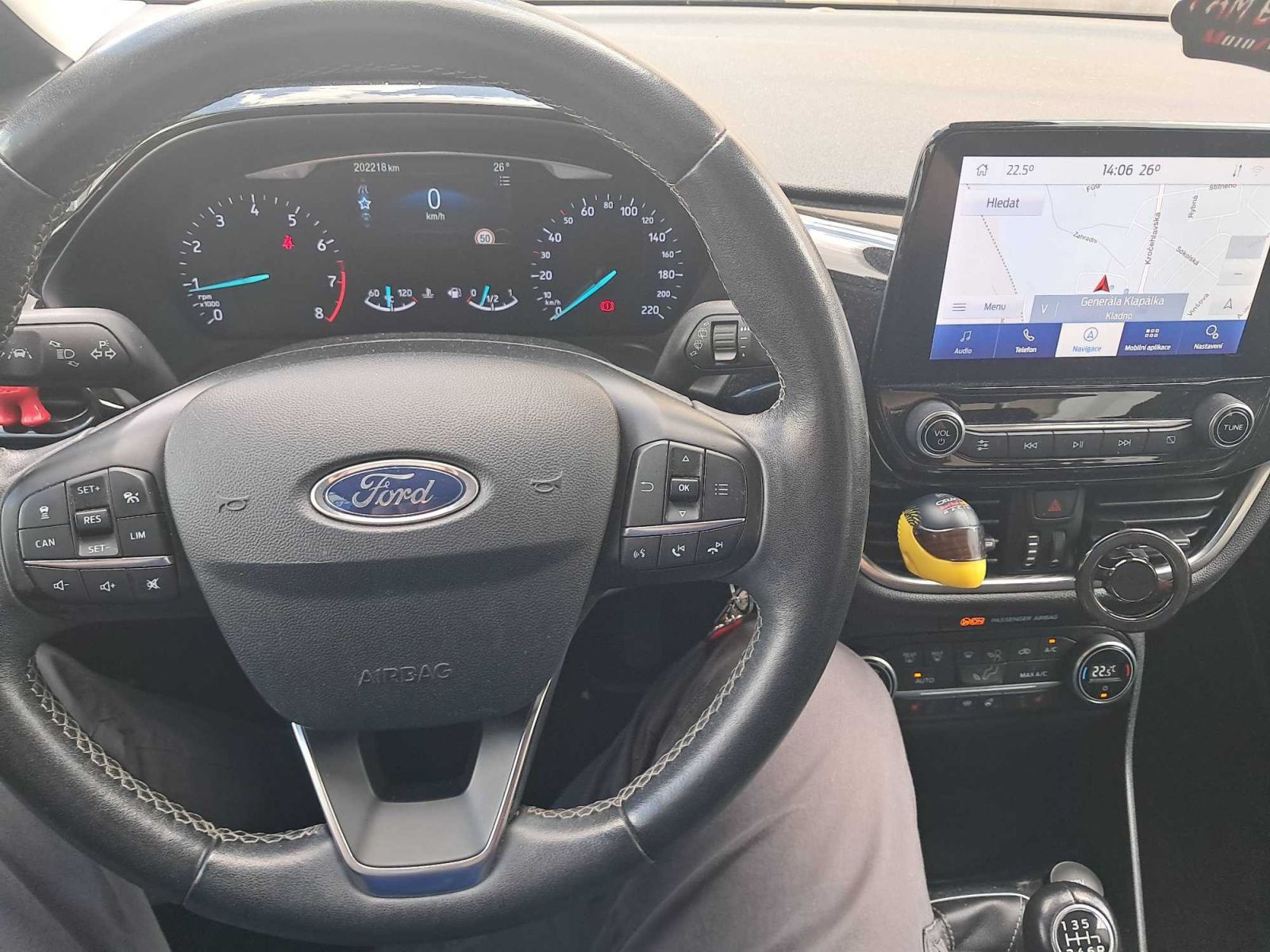 Ford Fiesta, 1.0 EcoBoost, Navi, Xenony - fotka 3