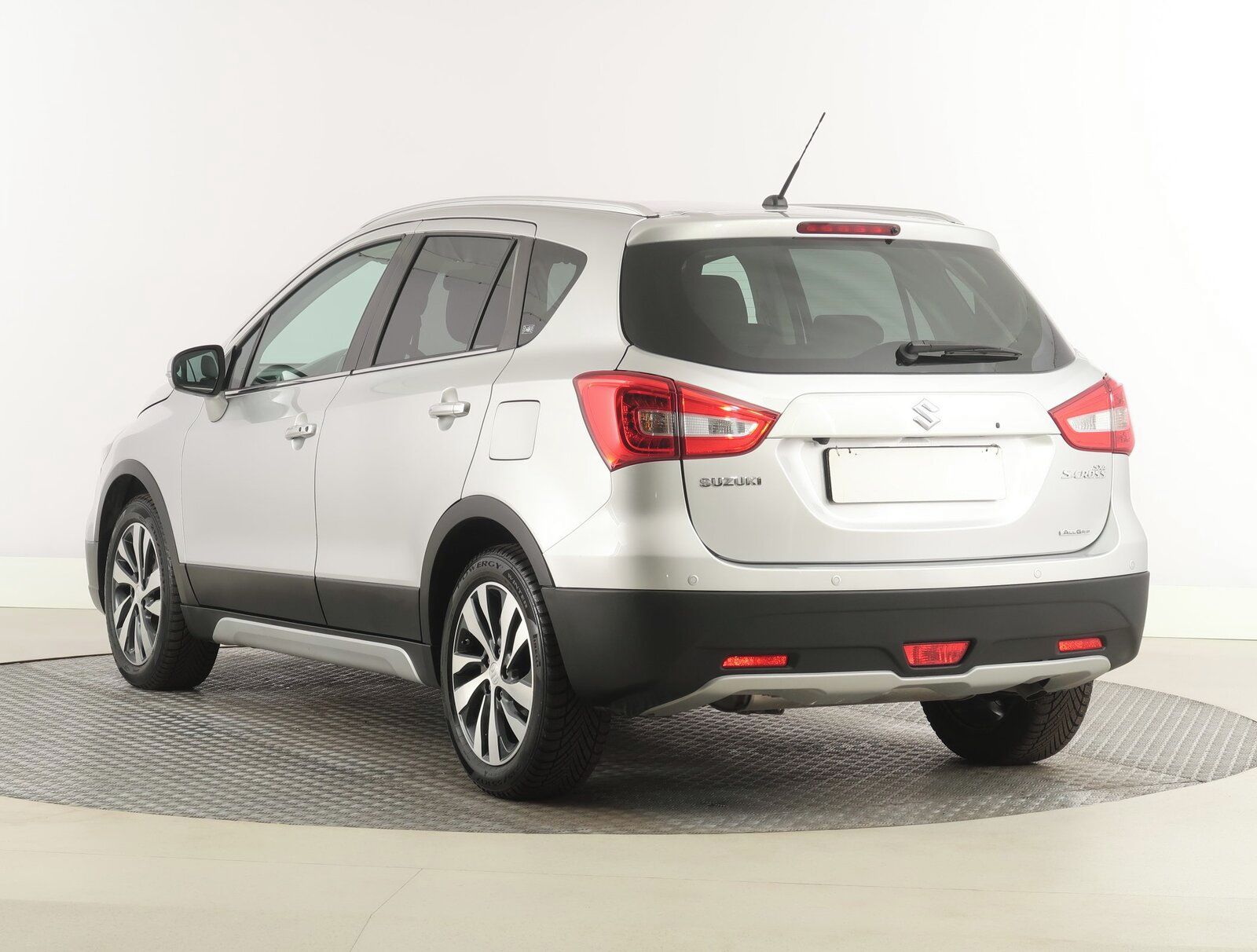 Suzuki SX4 S-Cross, 1.4 BoosterJet, Elegance, 4X4 - fotka 4