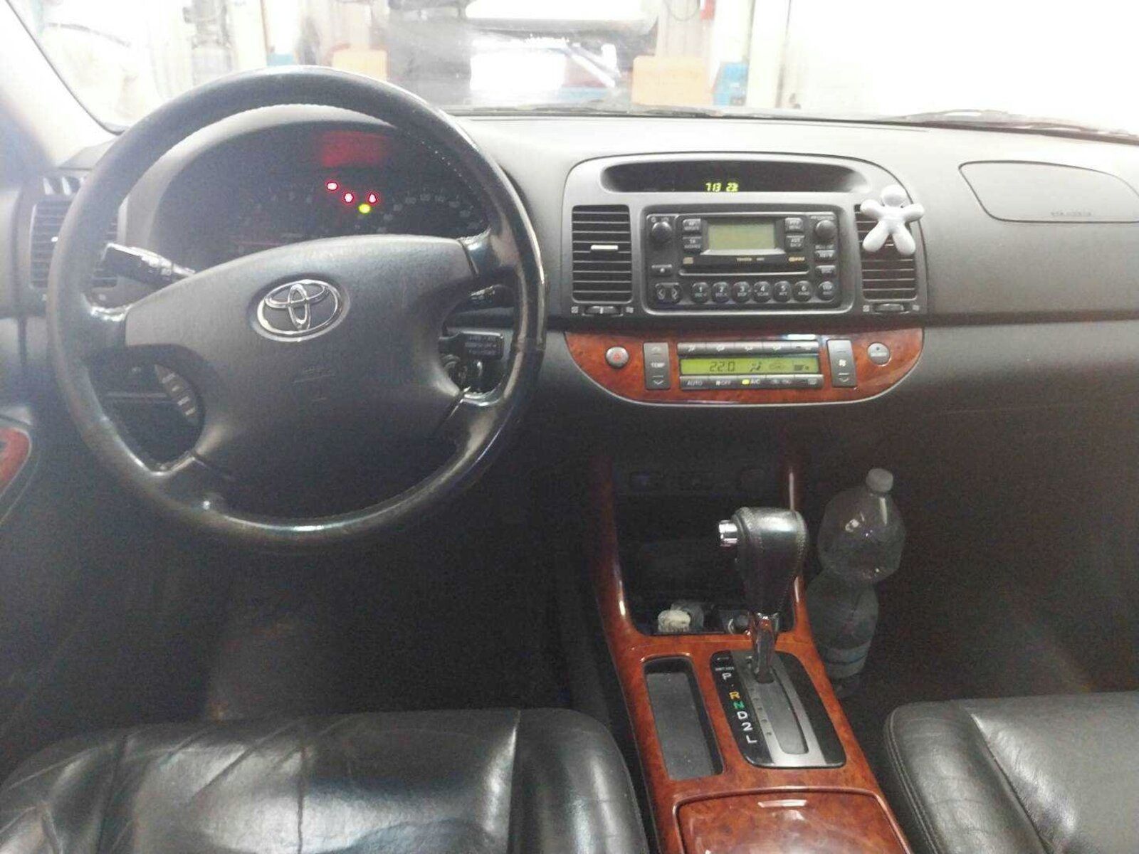 Toyota Camry, 2.4 i, Automat, po STK - fotka 3