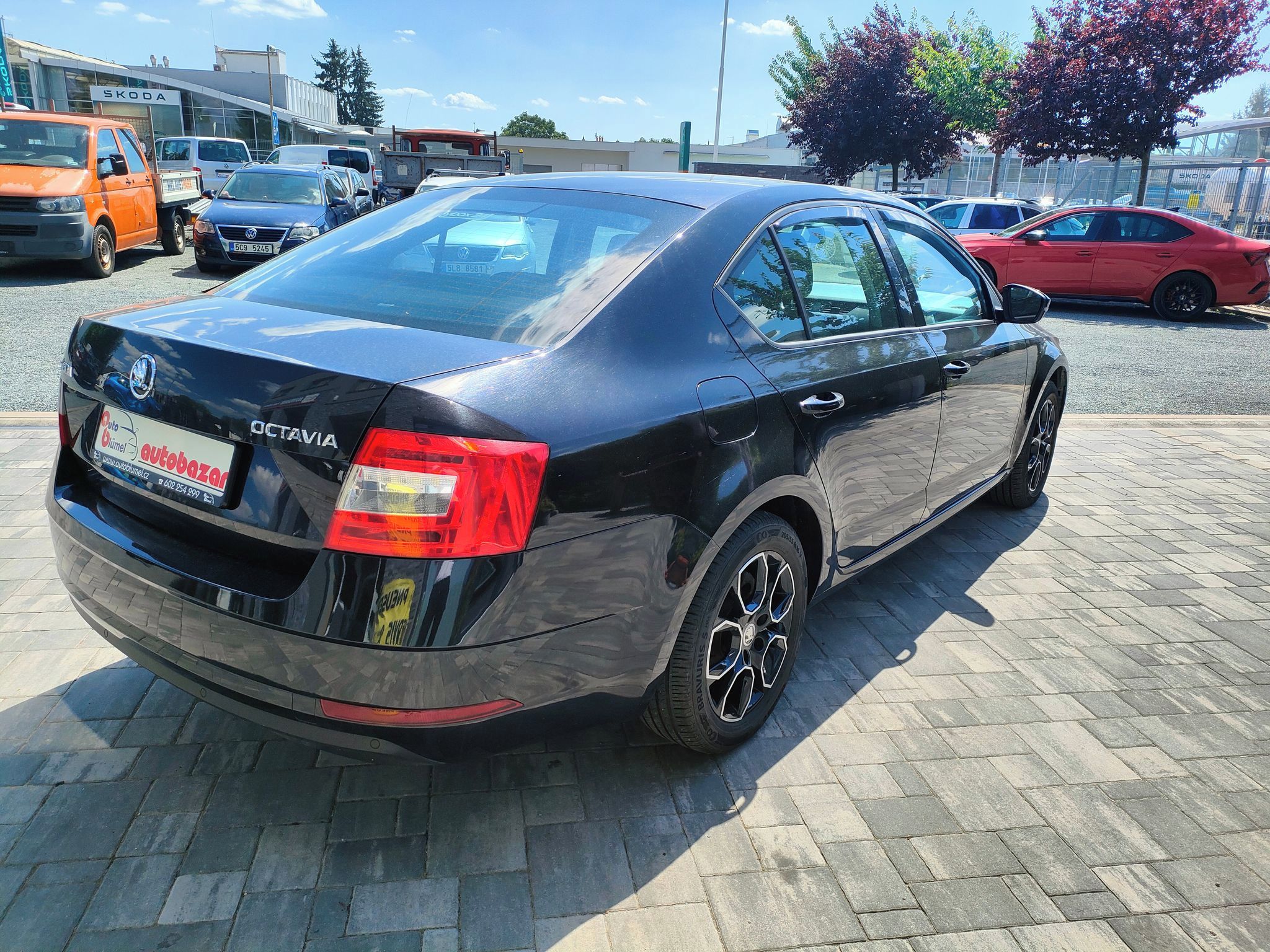 Škoda Octavia, 1.6TDI KLIMA - fotka 4