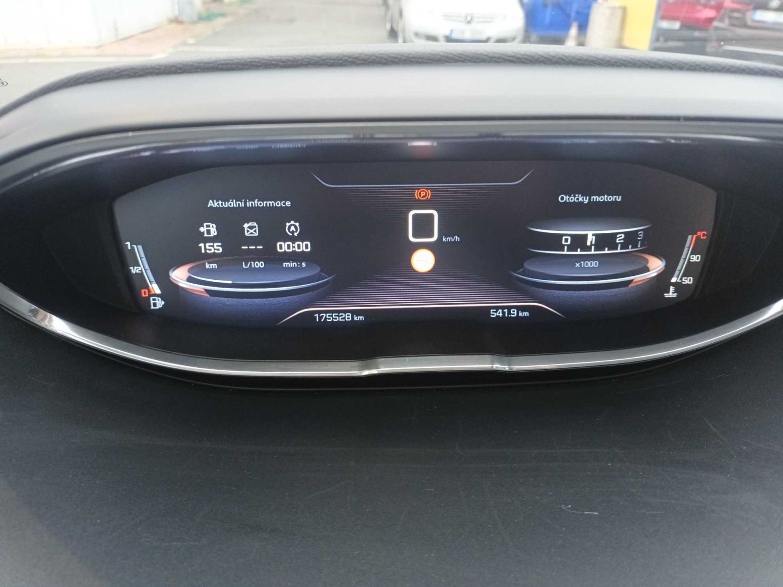 Peugeot 5008, PureTech 130, Serv.kniha - fotka 3