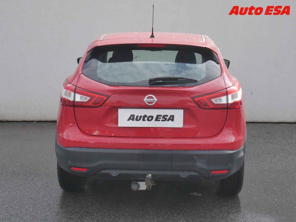 Nissan Qashqai, 1.2 DiG-T,2.maj,ČR - fotka 5