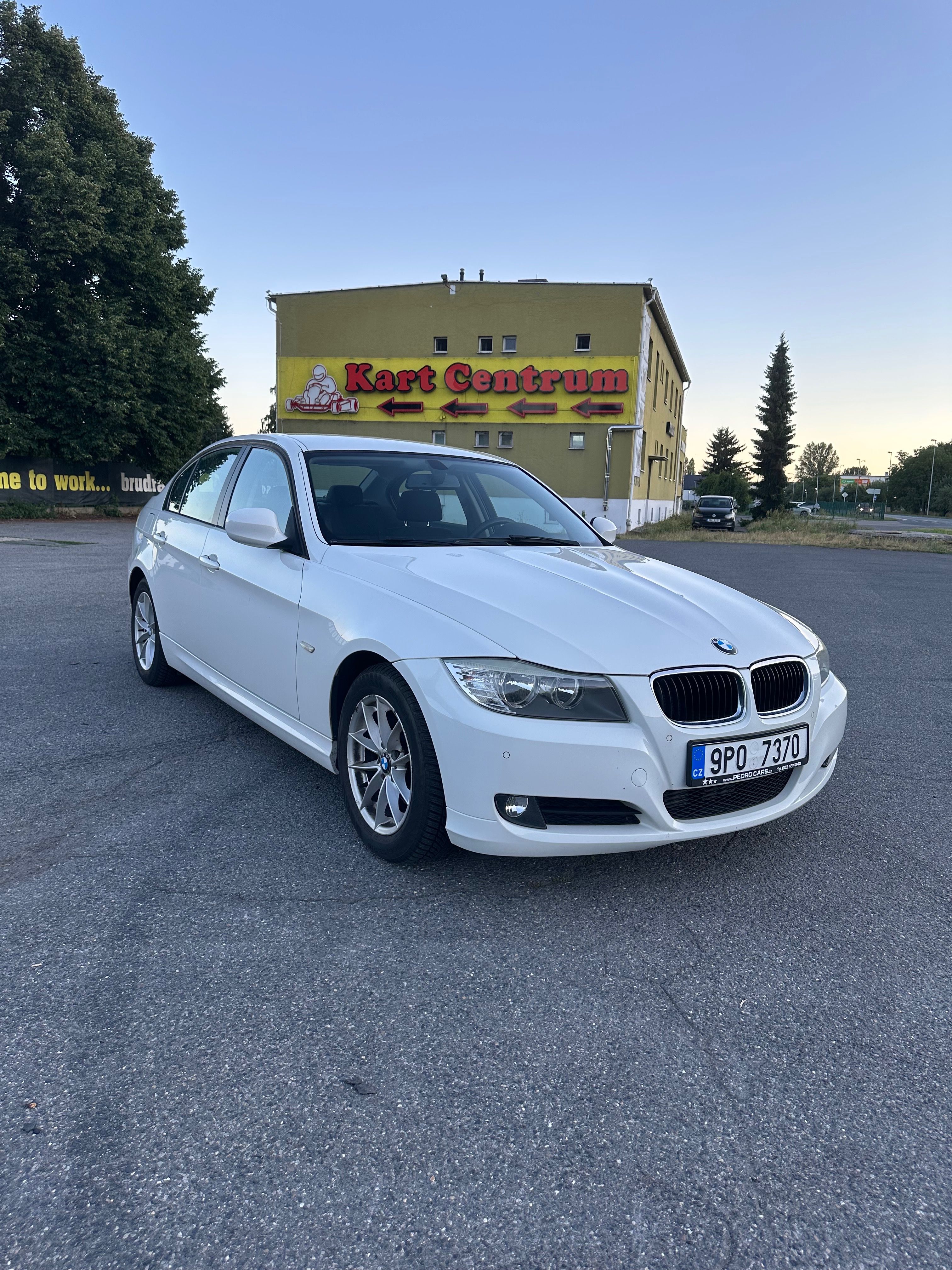 BMW Řada 3, E90 320D zachovalé