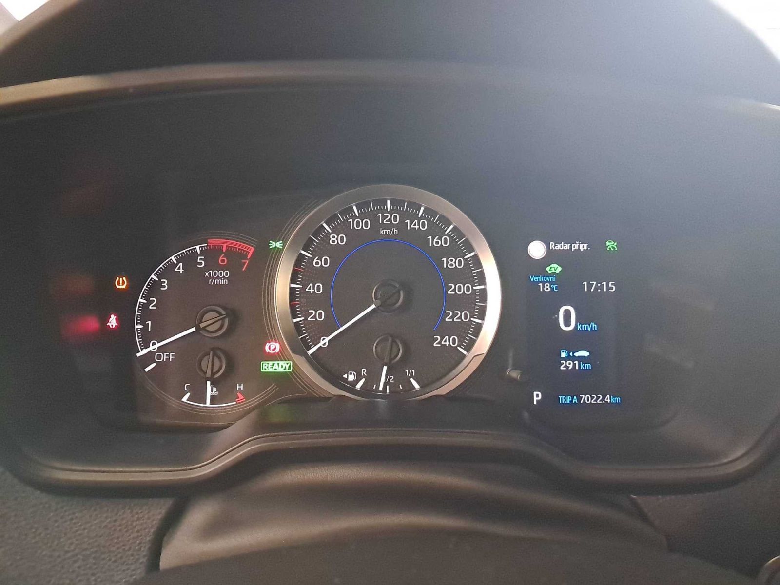 Toyota Corolla, 1.8 Hybrid, Automat, Navi - fotka 3