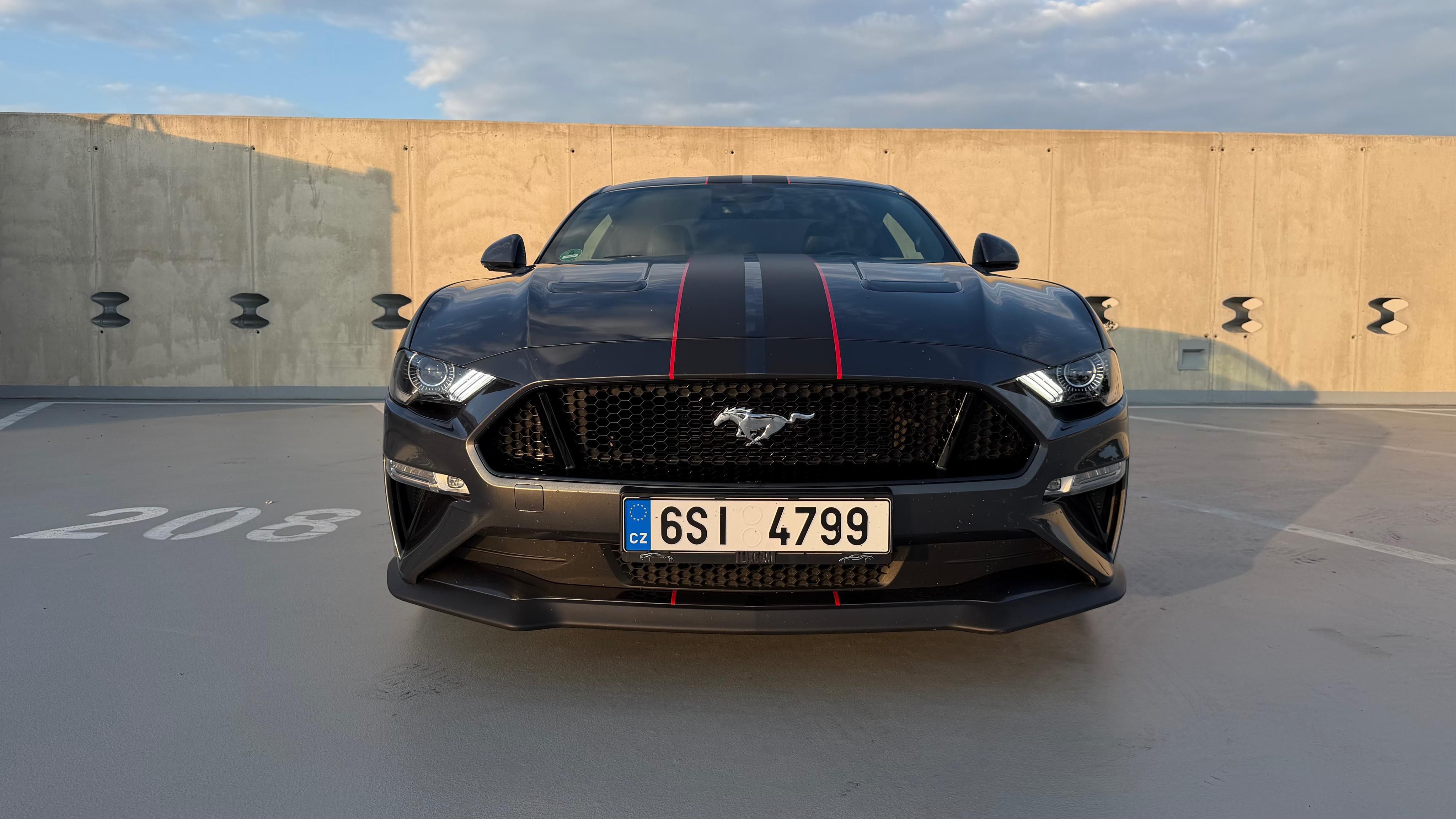 Ford Mustang, GT V8 5.0l, MAGNE RIDE, B&O - fotka 6