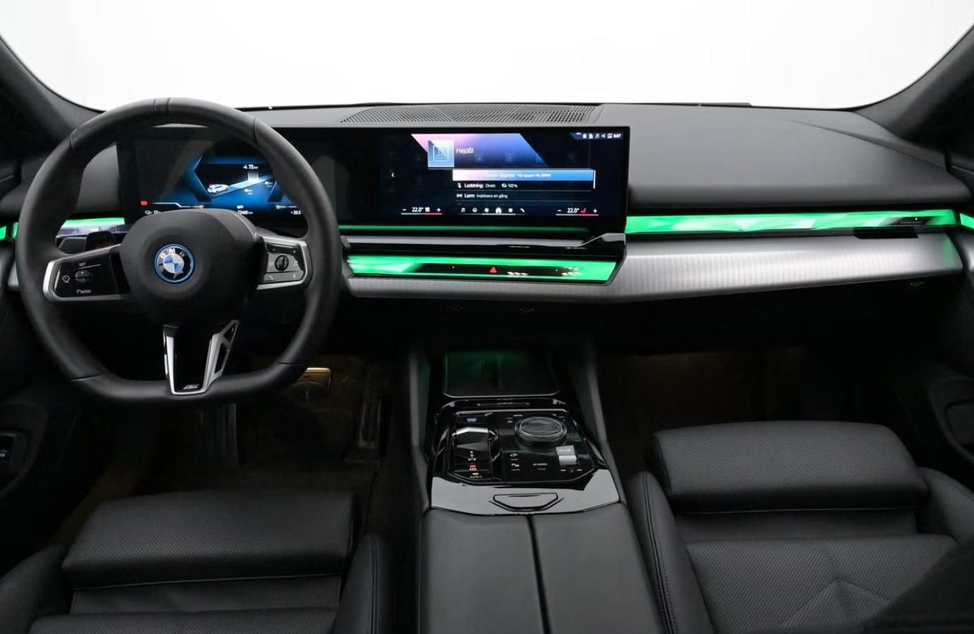 BMW i5, eDrive40 Touring M SoH 97% Taž - fotka 5