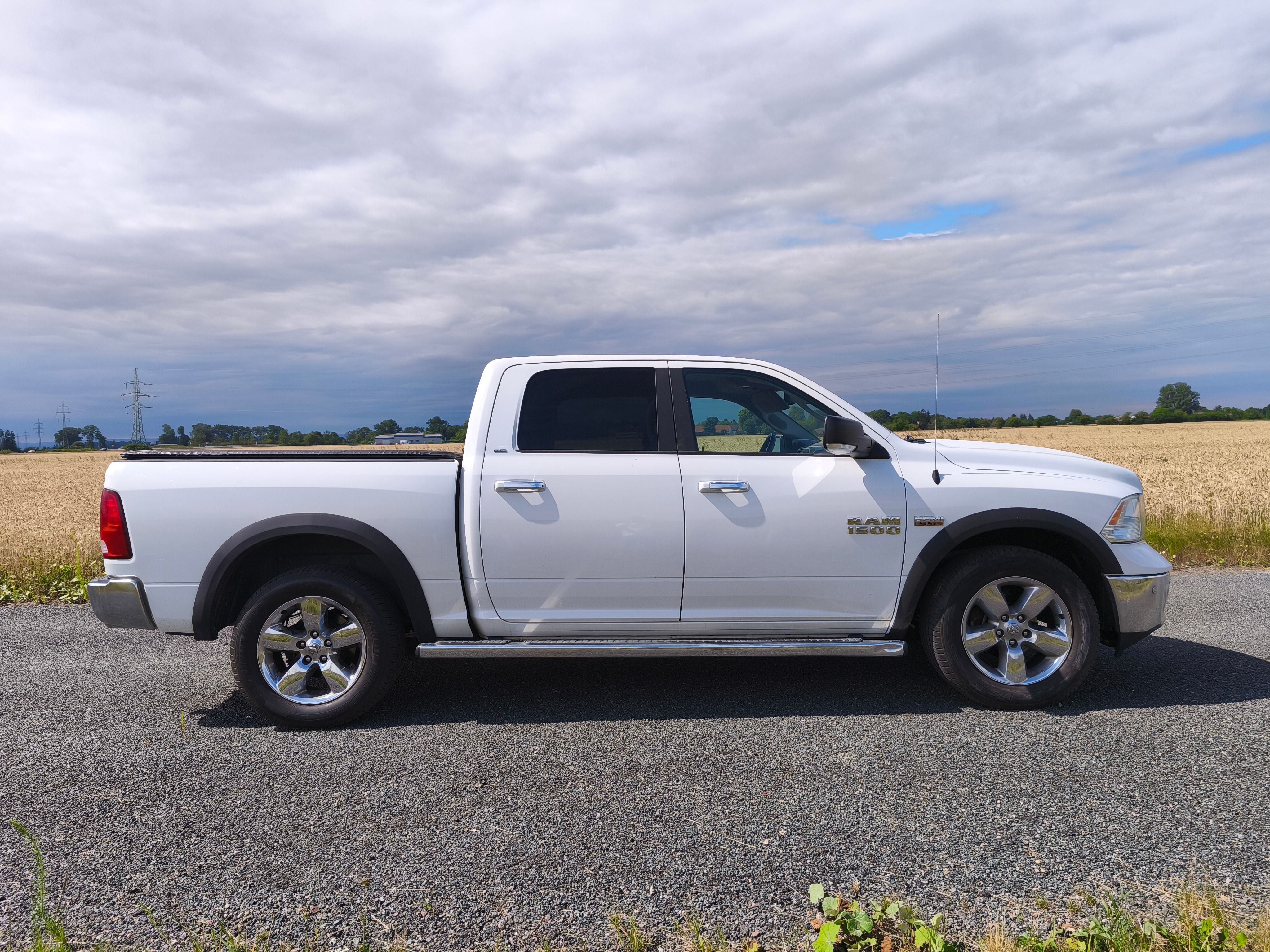 Dodge Ram, 4x4 BigHorn - fotka 5