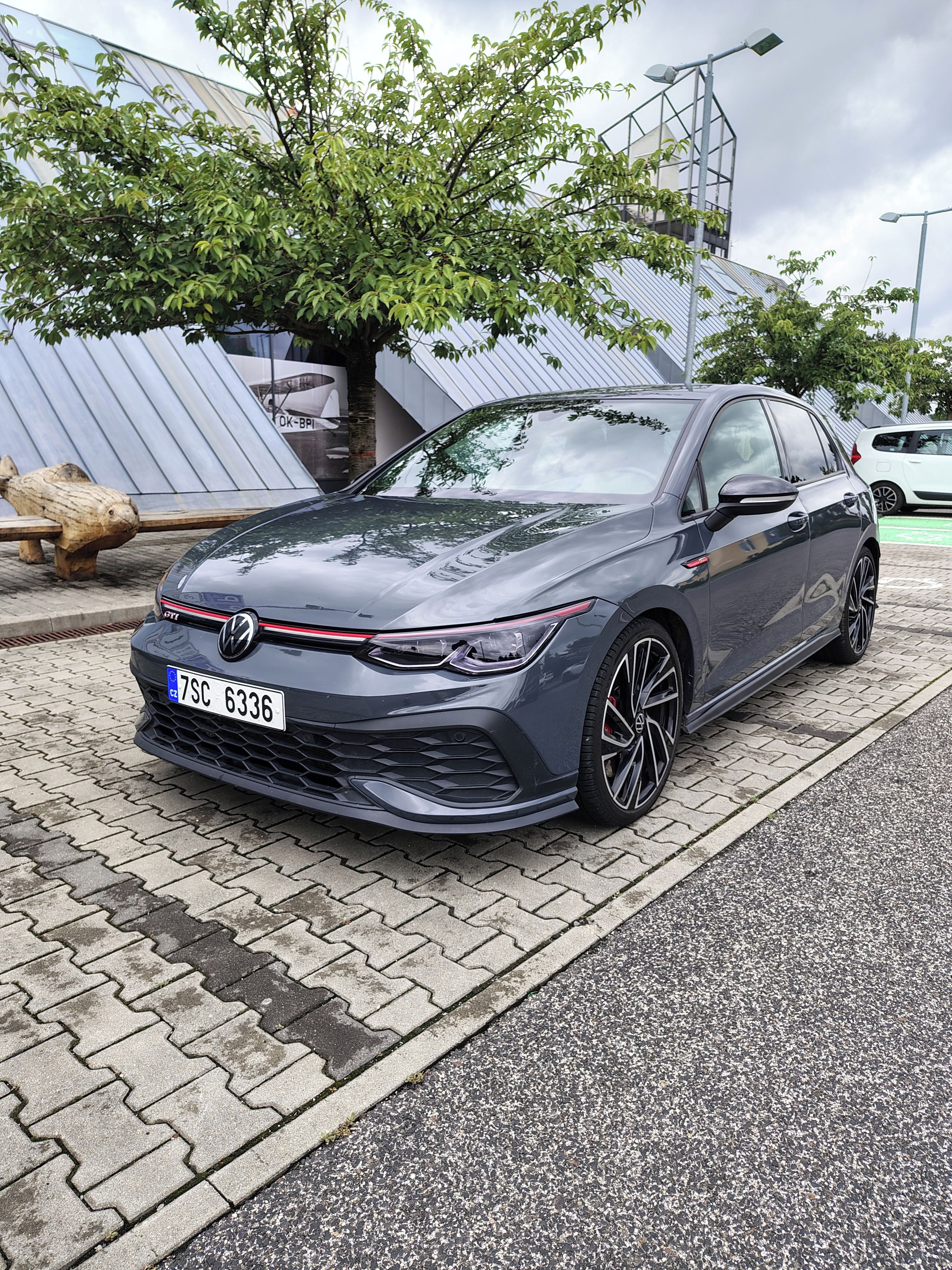 Volkswagen Golf - fotka 3