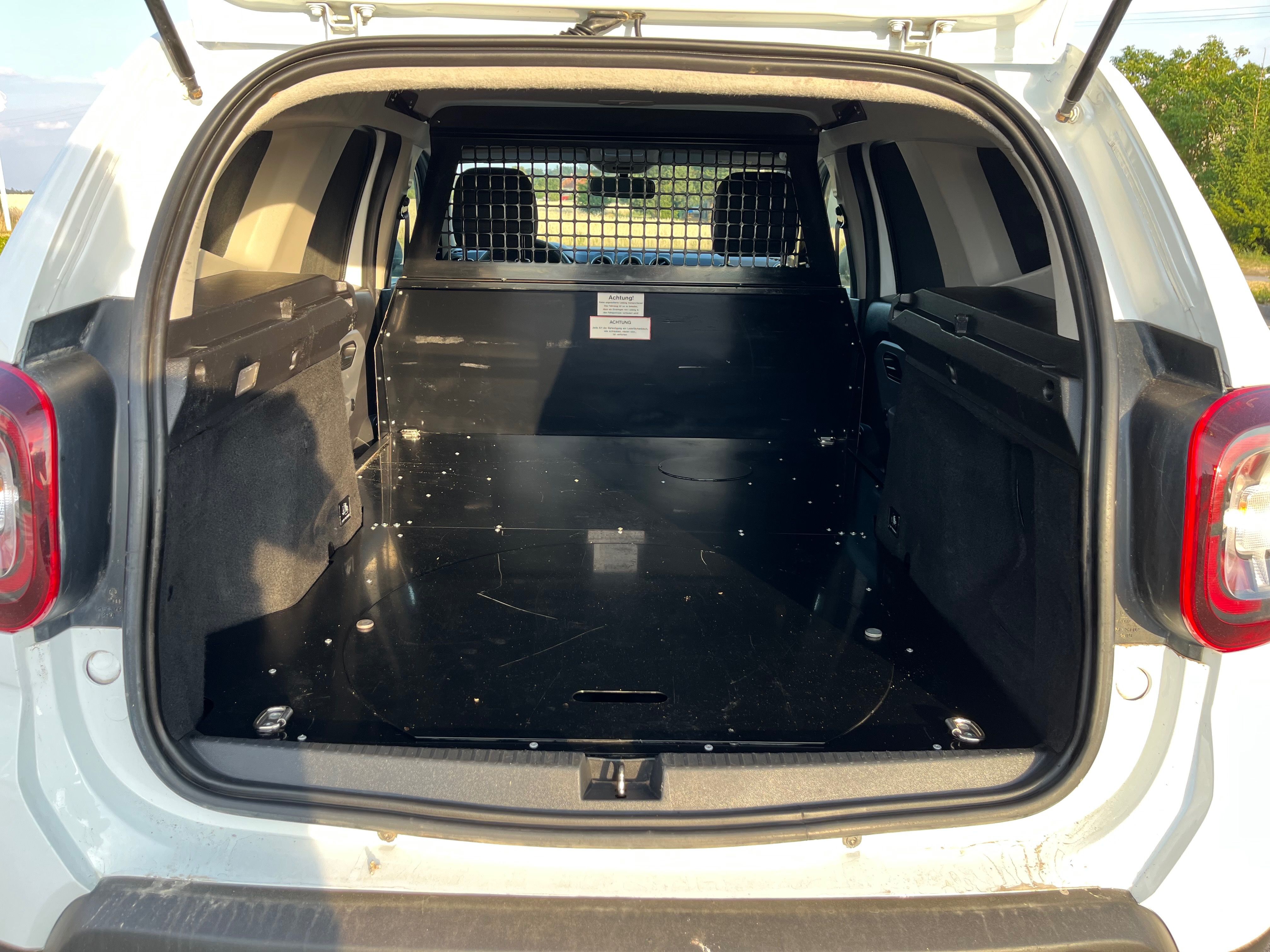 Dacia Duster, 1,6 benzin, 4x4 - fotka 6