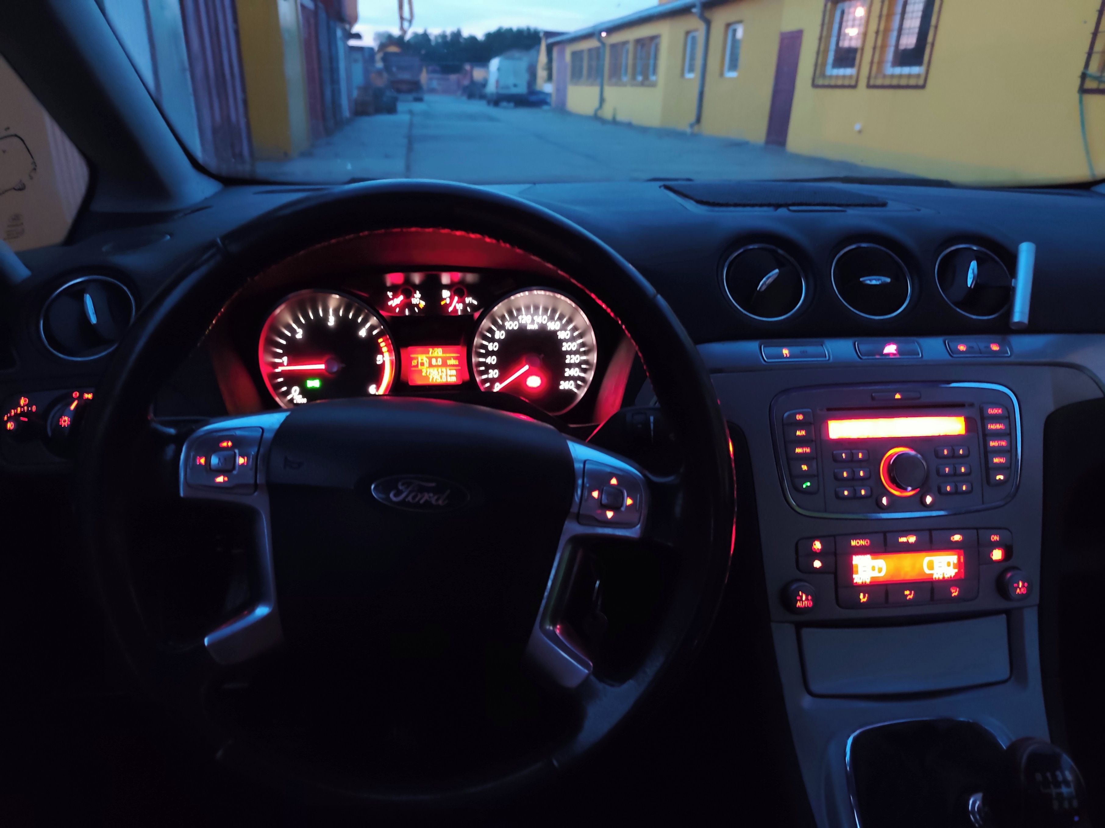 Ford Galaxy, STK do 17.06.2027 - fotka 5
