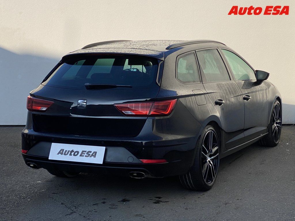 Seat Leon, 2.0 TSi 4drive,Cupra,AT - fotka 4