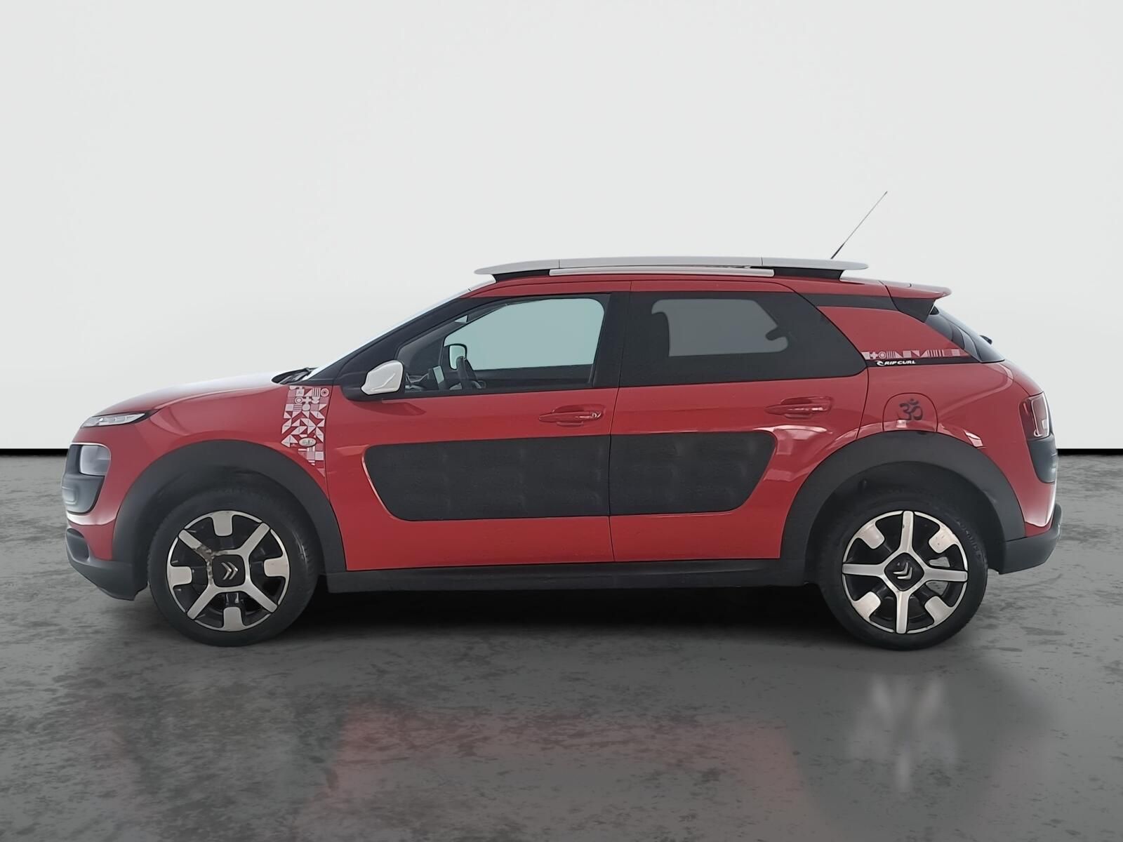 Citroën C4 Cactus, 1.6 BlueHDi, Navi - fotka 3
