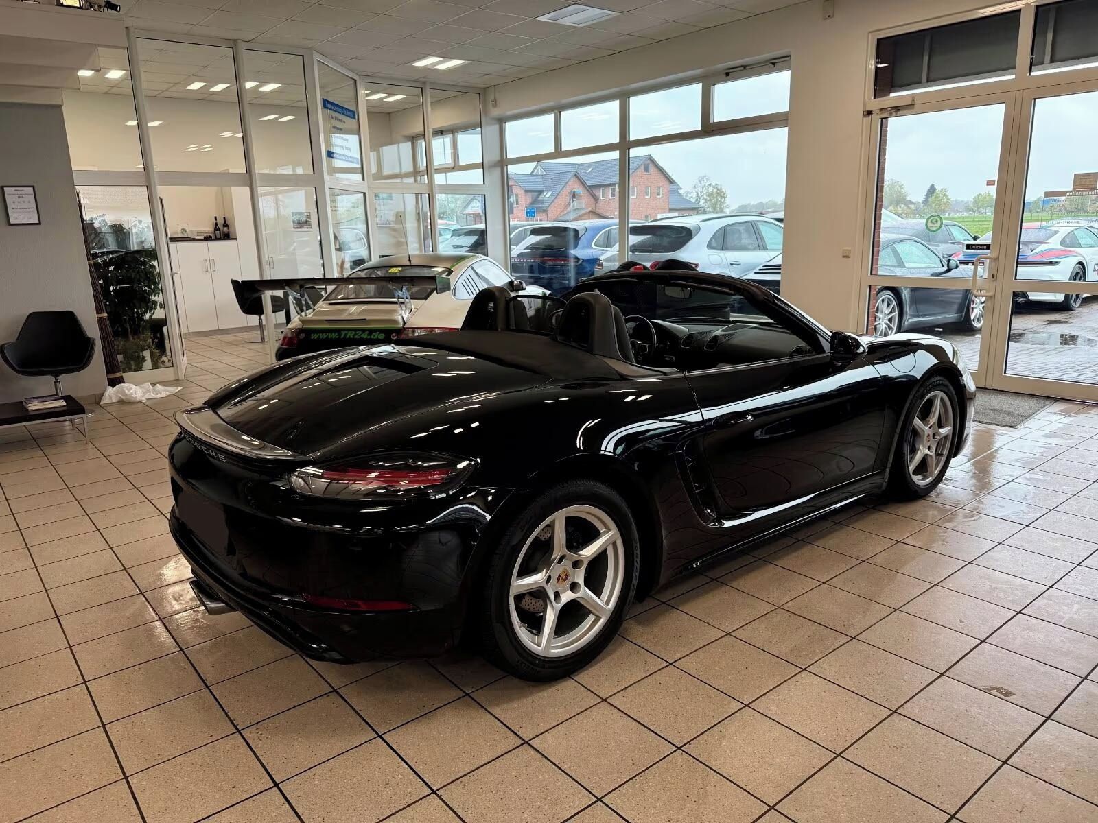 Porsche Boxster, 718 PDK*Kamera*Kůže*Navi*Led* - fotka 4