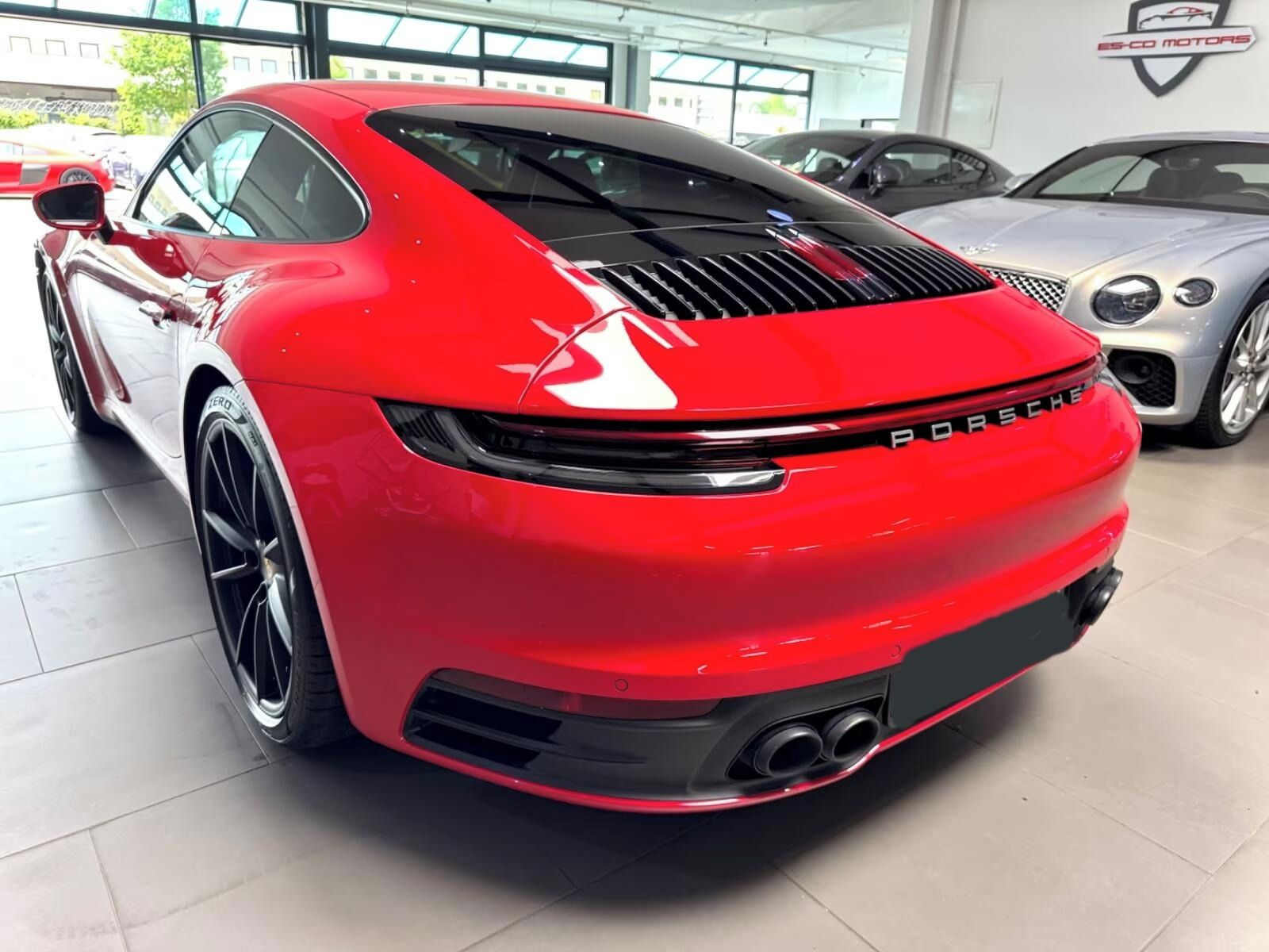 Porsche 911, 992 Carrera Coupé*Kůže*Kamera* - fotka 4