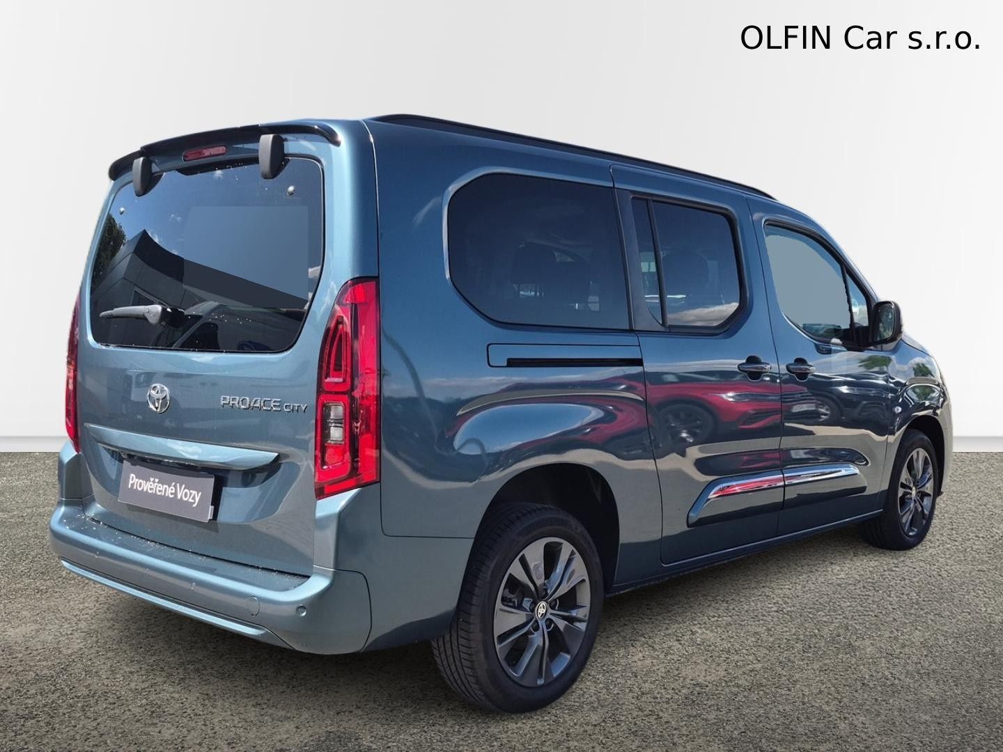 Toyota Proace City Verso, Family  1.5L 130 - 6 MT  Famil - fotka 2