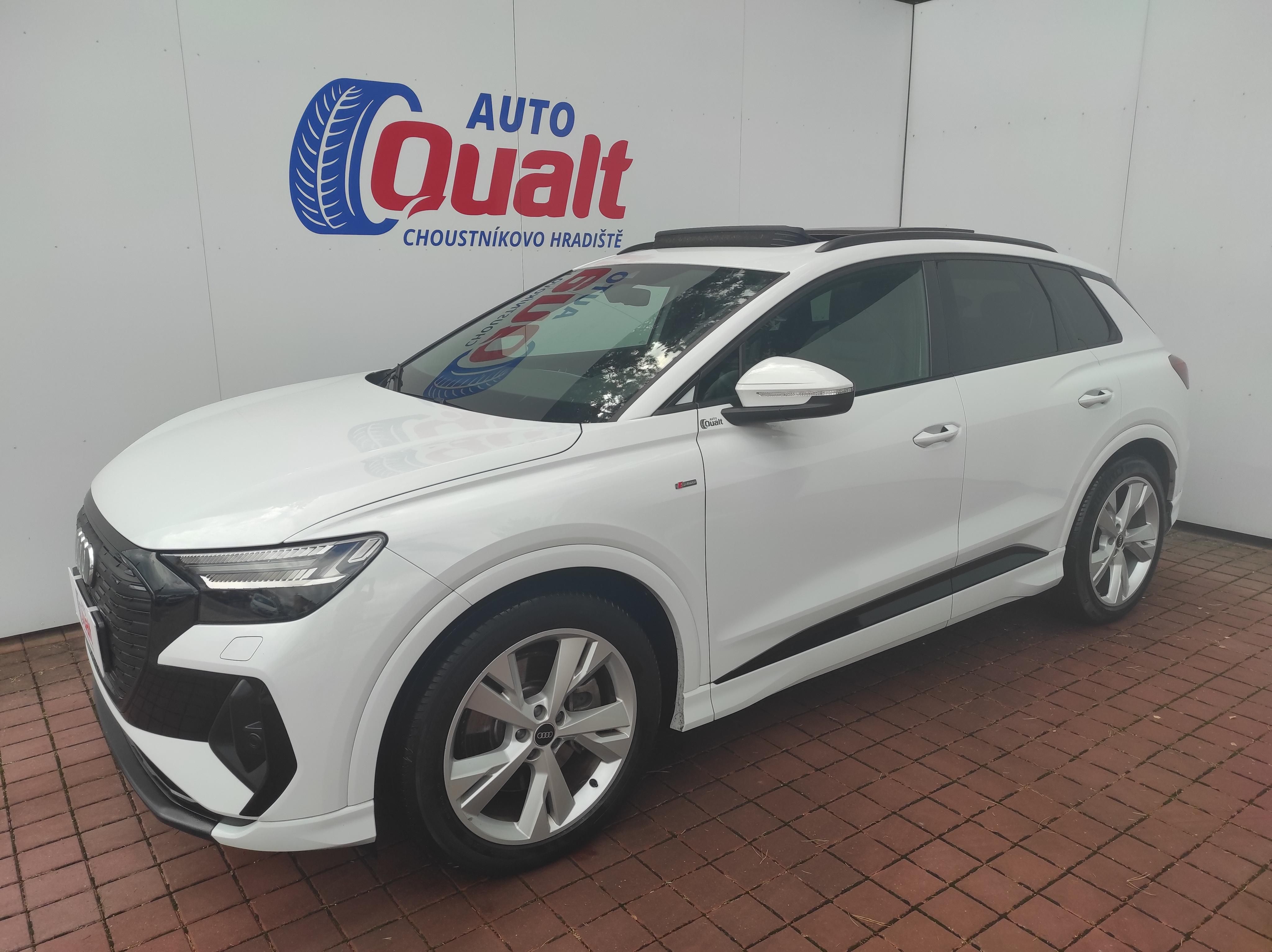 Audi Q4 e-tron, 150 kW MATRIX PANORAMA TEPELKO