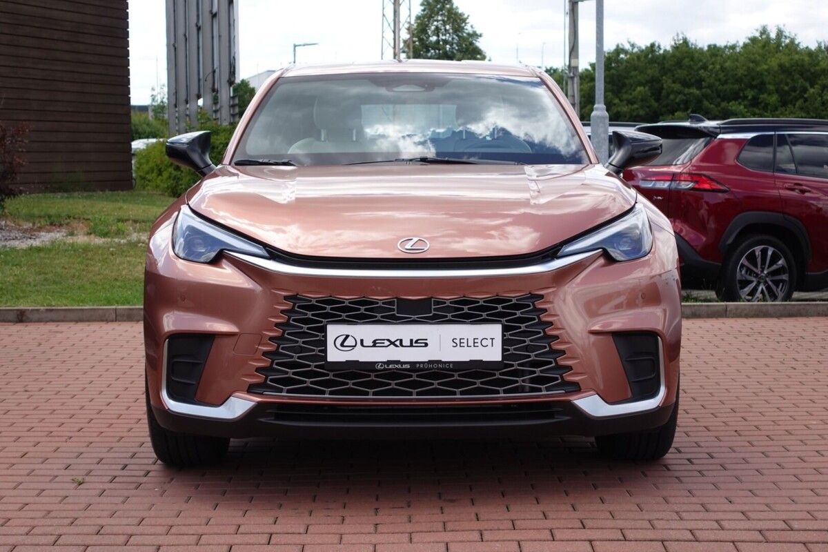 Lexus LBX, 1,5 HEV Elegant Tech - fotka 3