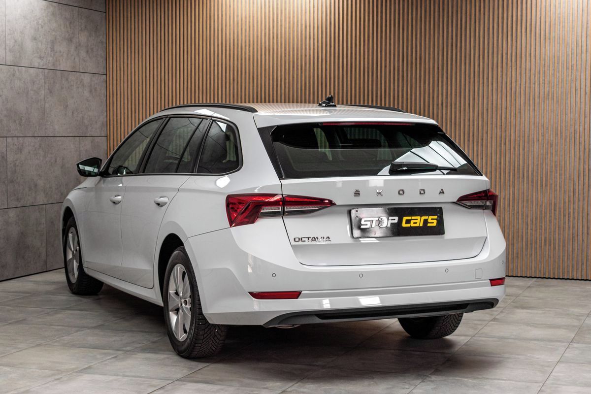 Škoda Octavia, 2.0 TDI DSG*ACC*MIRROR-LINK* - fotka 4