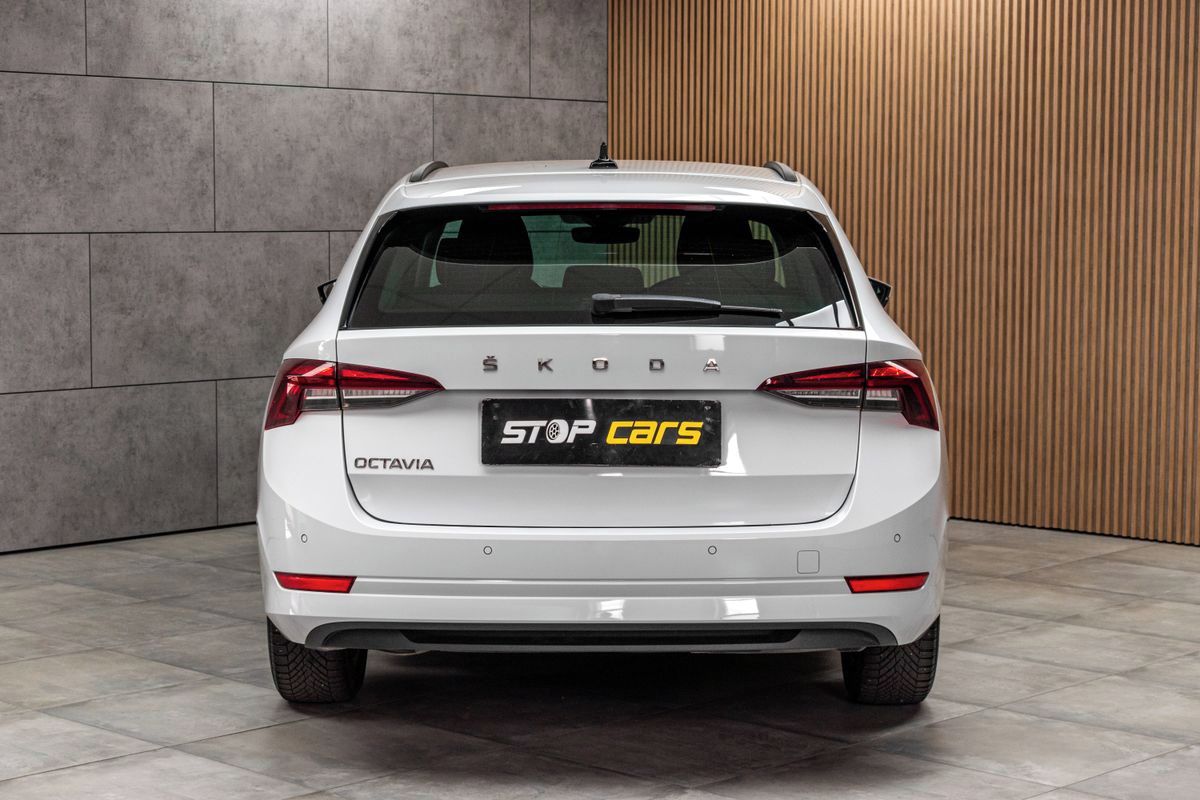 Škoda Octavia, 2.0 TDI DSG*ACC*MIRROR-LINK* - fotka 5