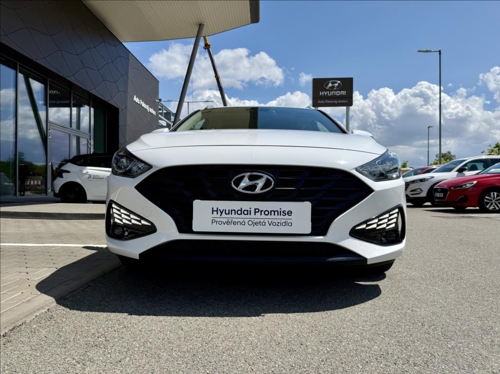Hyundai i30, 1,5 i  WG Family Comfort - fotka 5