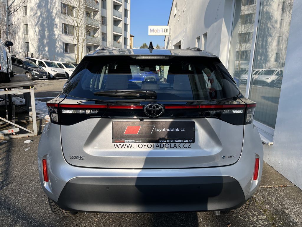 Toyota Yaris Cross, 1.5 HEV CVT, (2x4), Comfort - fotka 5