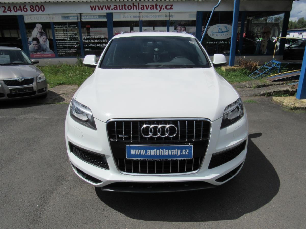 Audi Q7, 3,0 TDi 180kW Quattro S-Line - fotka 2