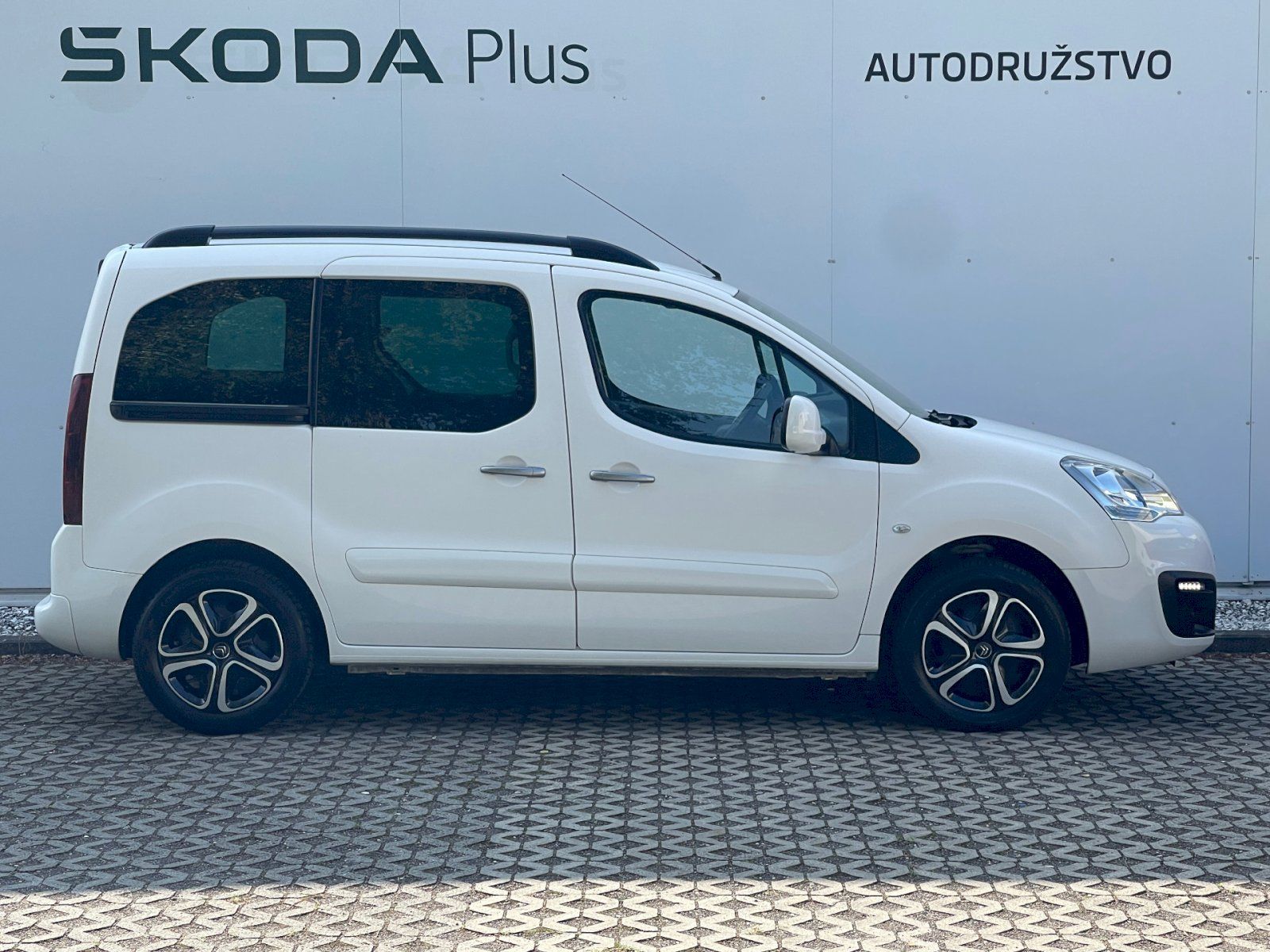 Citroën Berlingo, 1.6 BlueHDi / 73 kW Feel - fotka 3