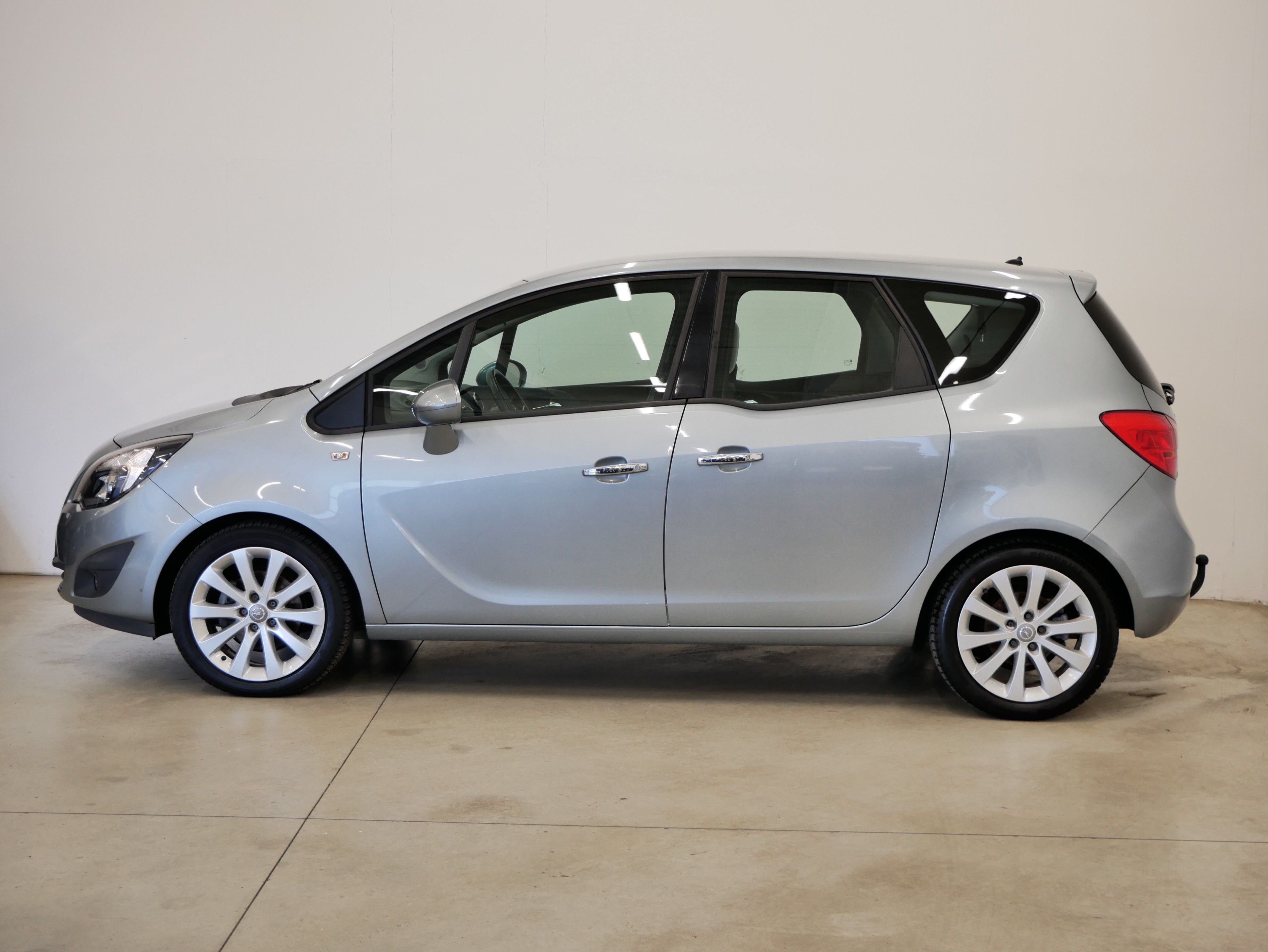 Opel Meriva, 1.4 i 88 kW Innovation - fotka 3