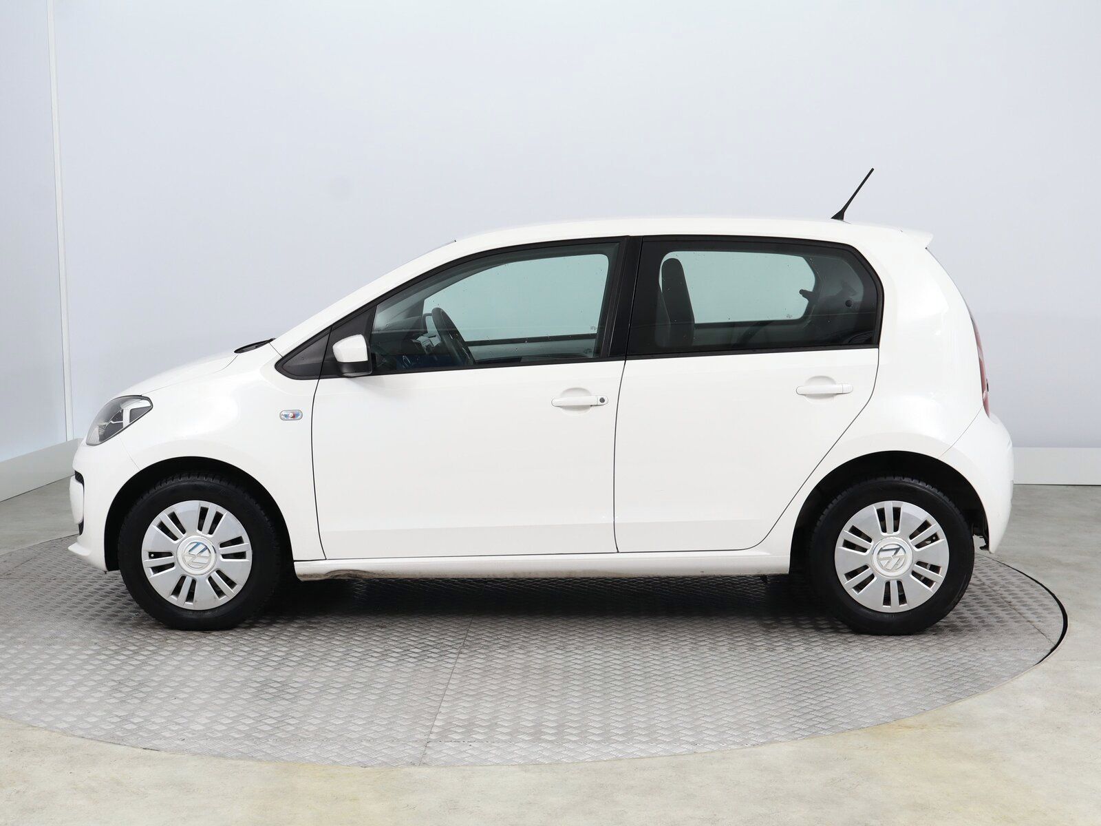 Volkswagen Up!, 1.0 MPI, move up!, Klima - fotka 3