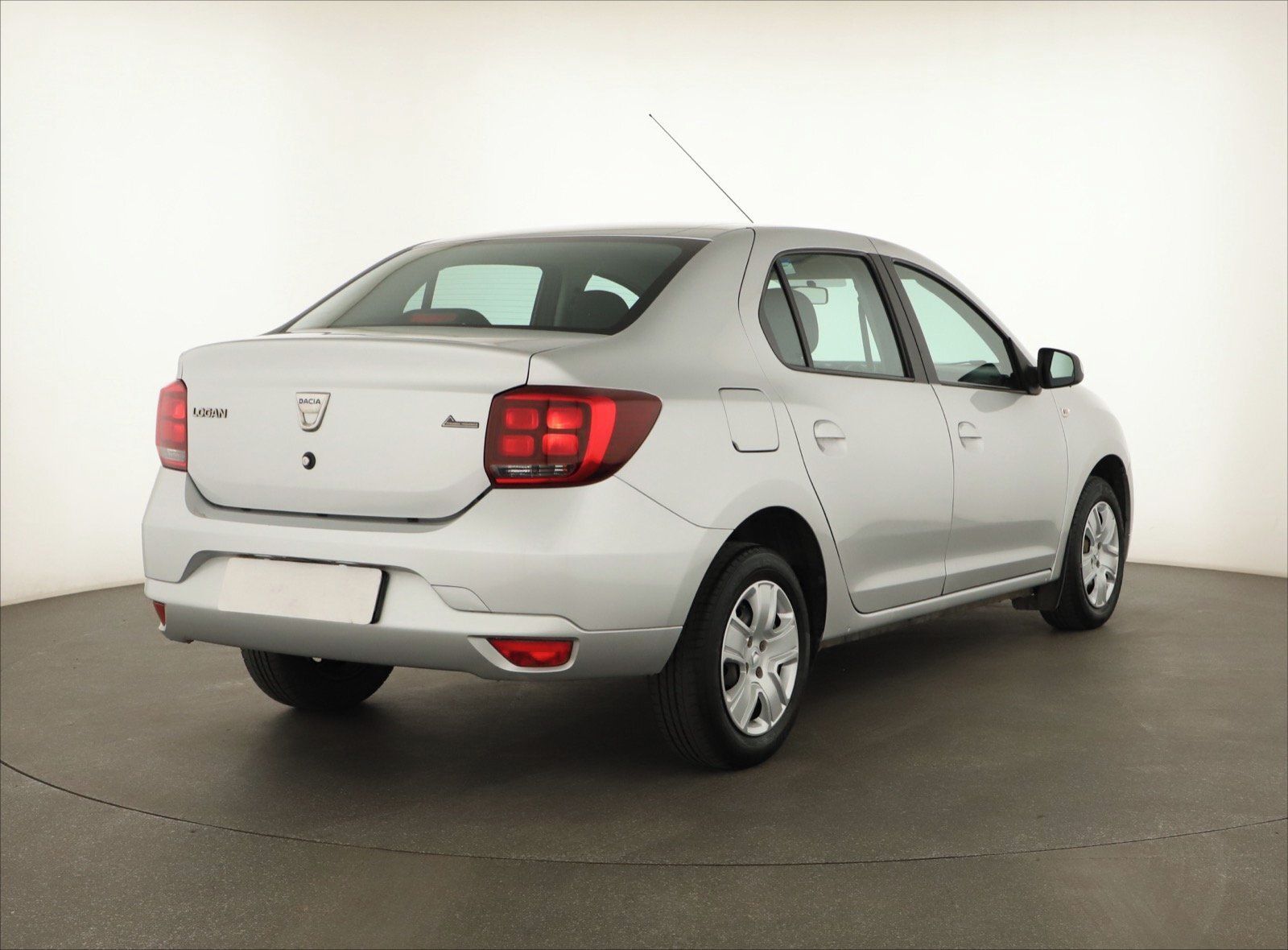 Dacia Logan, 1.0 SCe, ČR,1.maj, Klima - fotka 5