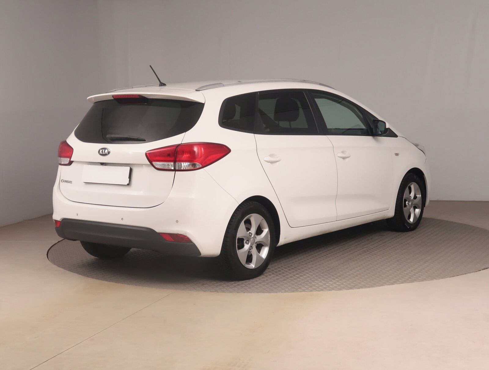 Kia Carens, 1.6 GDI, Serv.kniha - fotka 5