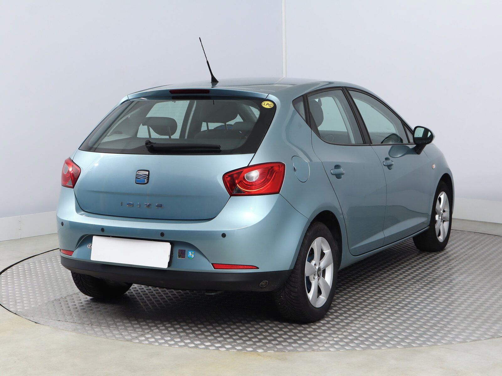 Seat Ibiza, 1.4 16V, LPG, po STK - fotka 5